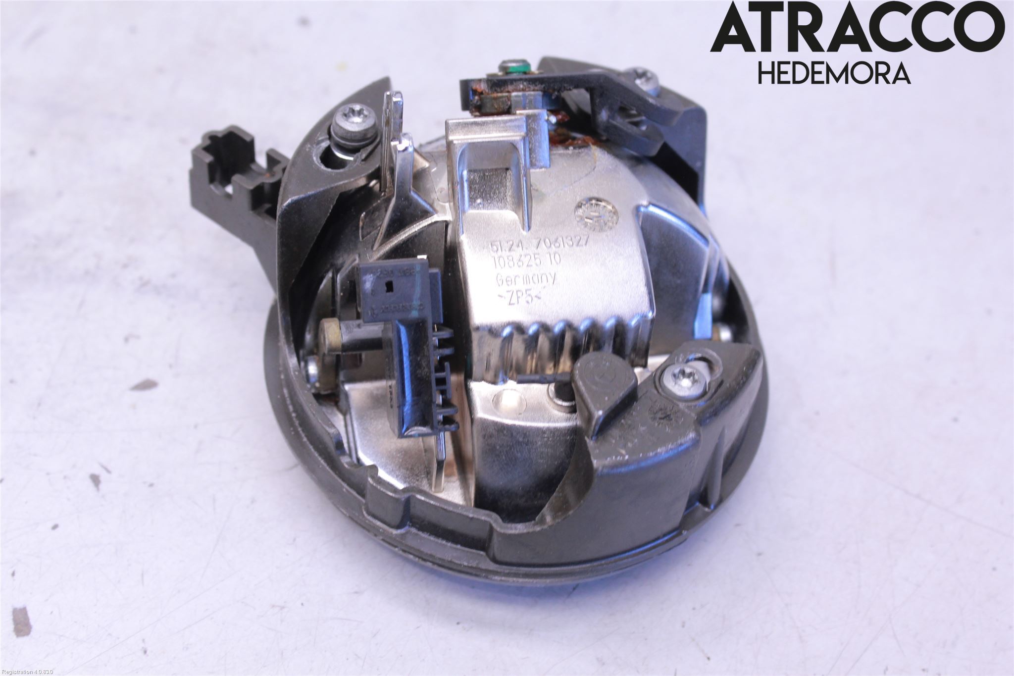 BMW 6 E63/64    02-10 Bakluke Handtak Ytre