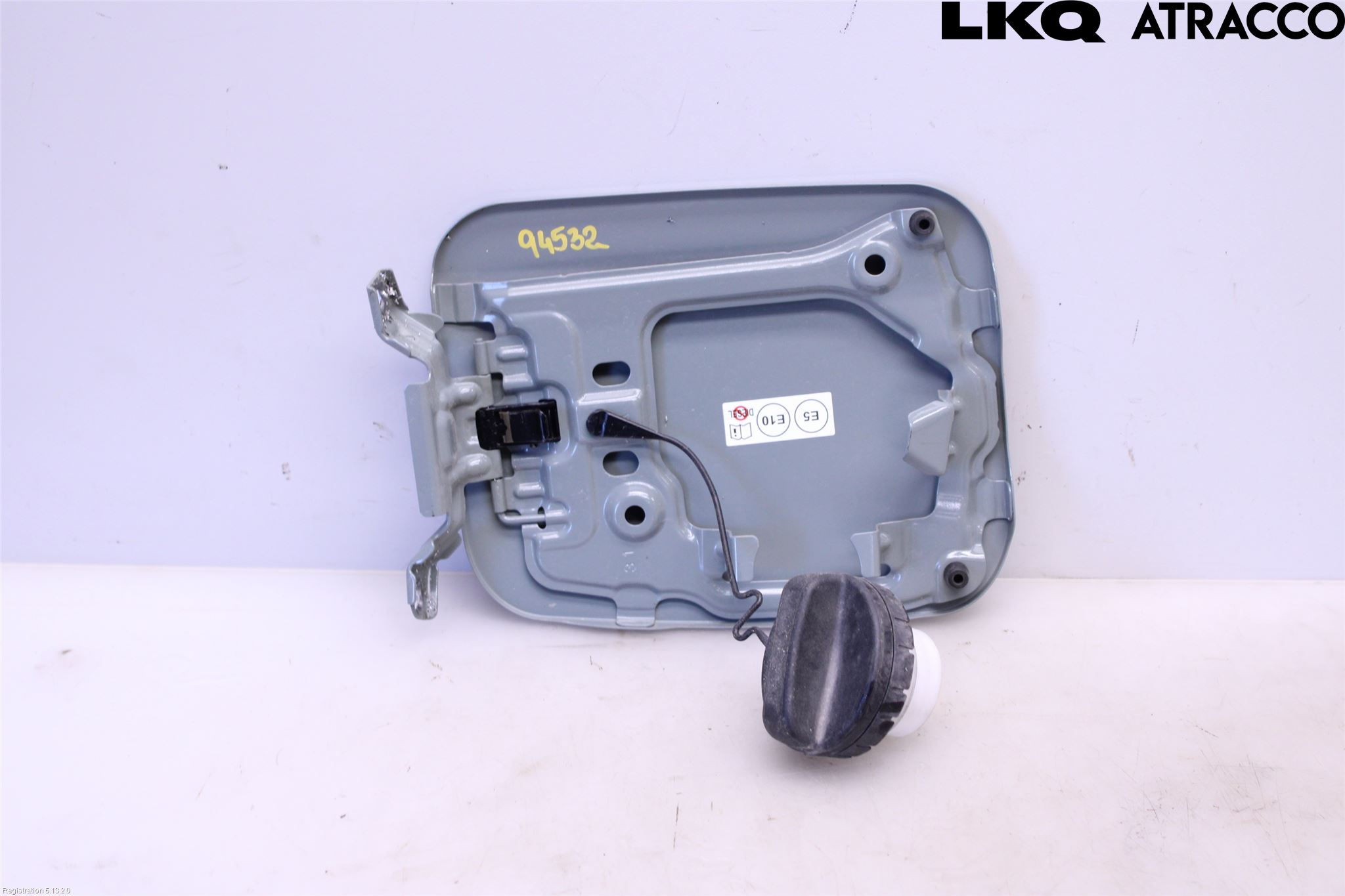 Toyota RAV4 19- Drivstoff Tankluke
