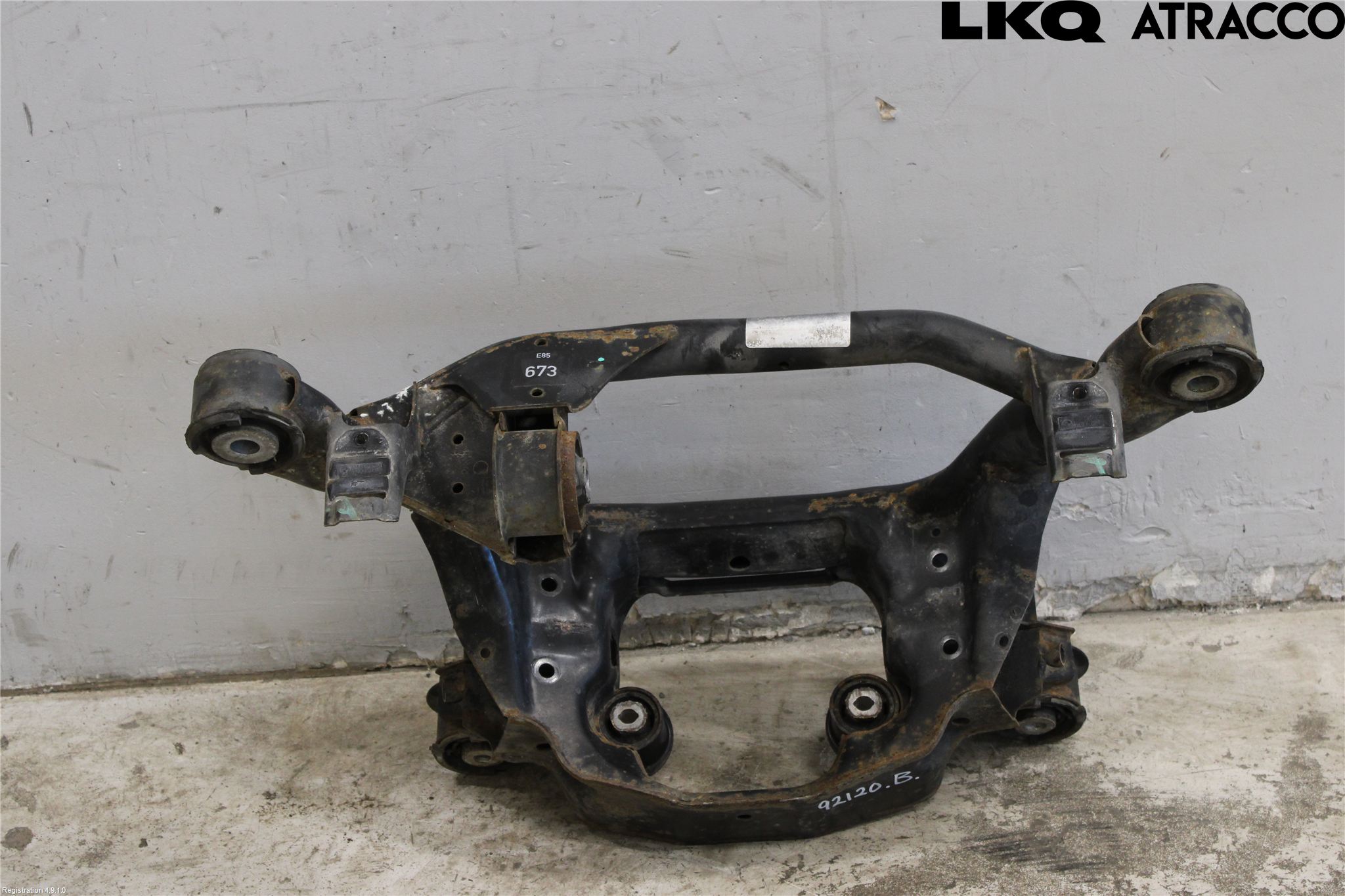 BMW Z4 E86/85Cou/CAB 02-08 Bakaksel Feste Travers-Ramme