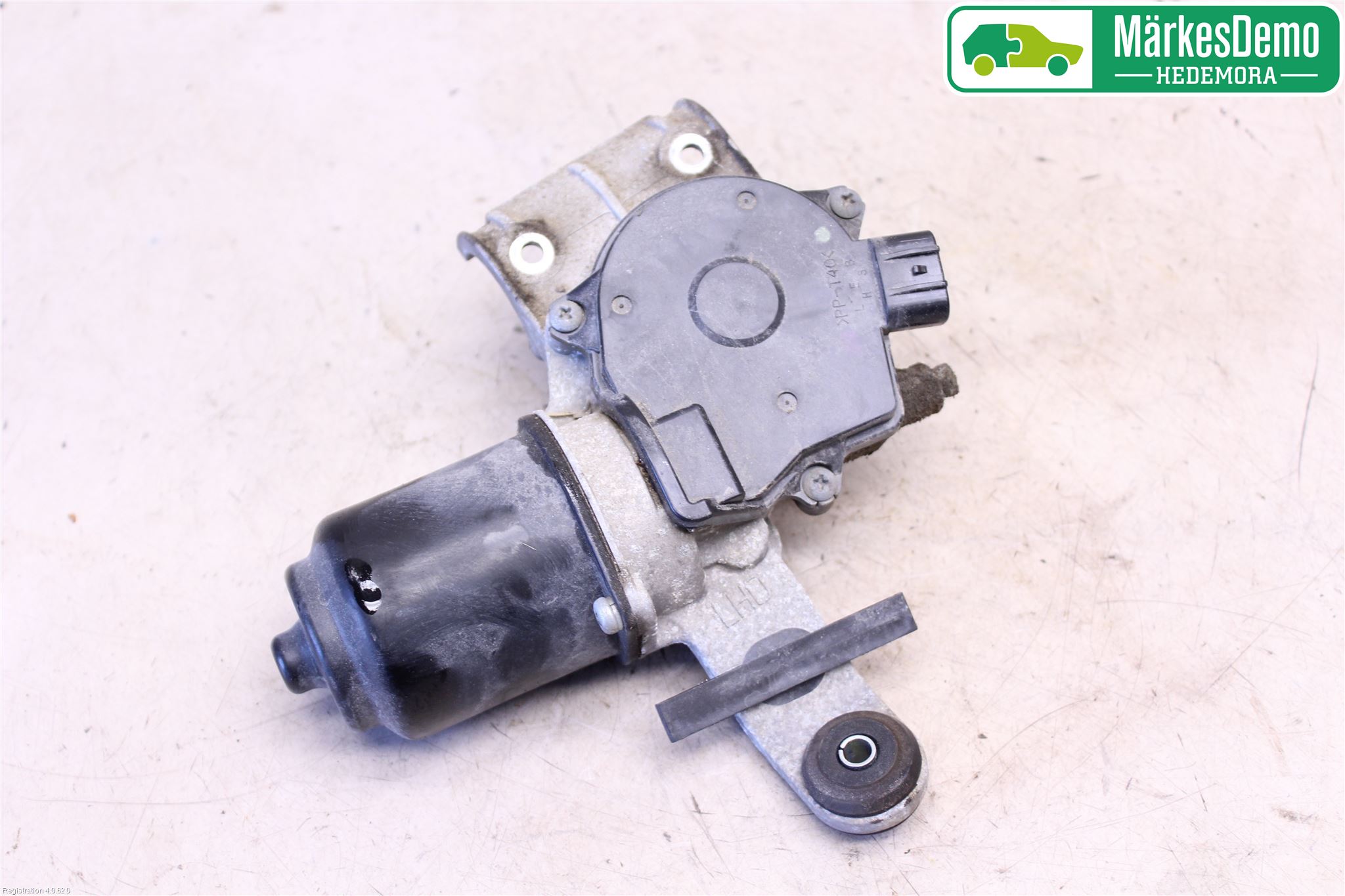 Subaru LEGACY 10-14 Viskermotor Frontrute