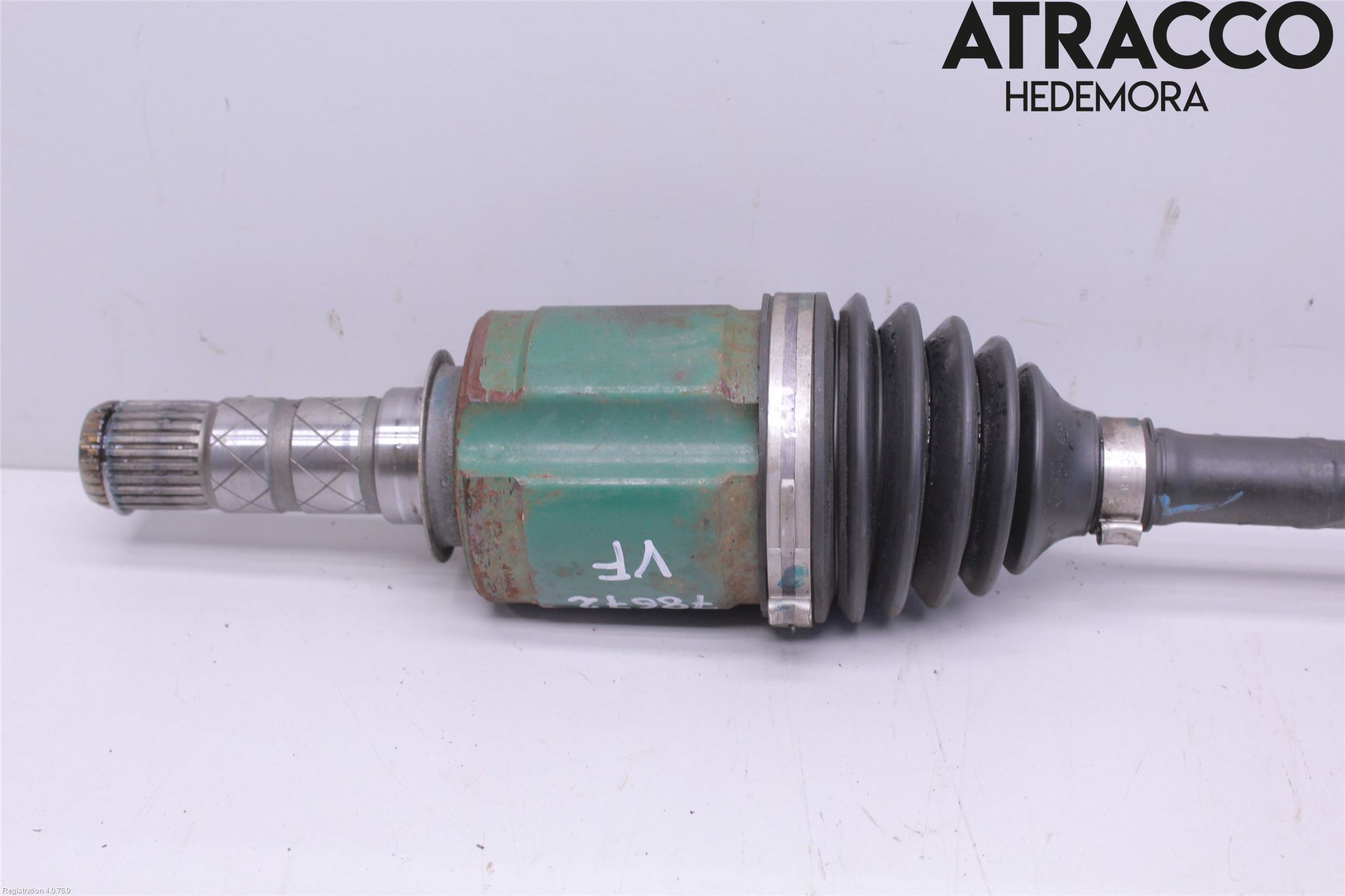Subaru FORESTER SH  08-13 Drivaksel Foran Kompl Venstre
