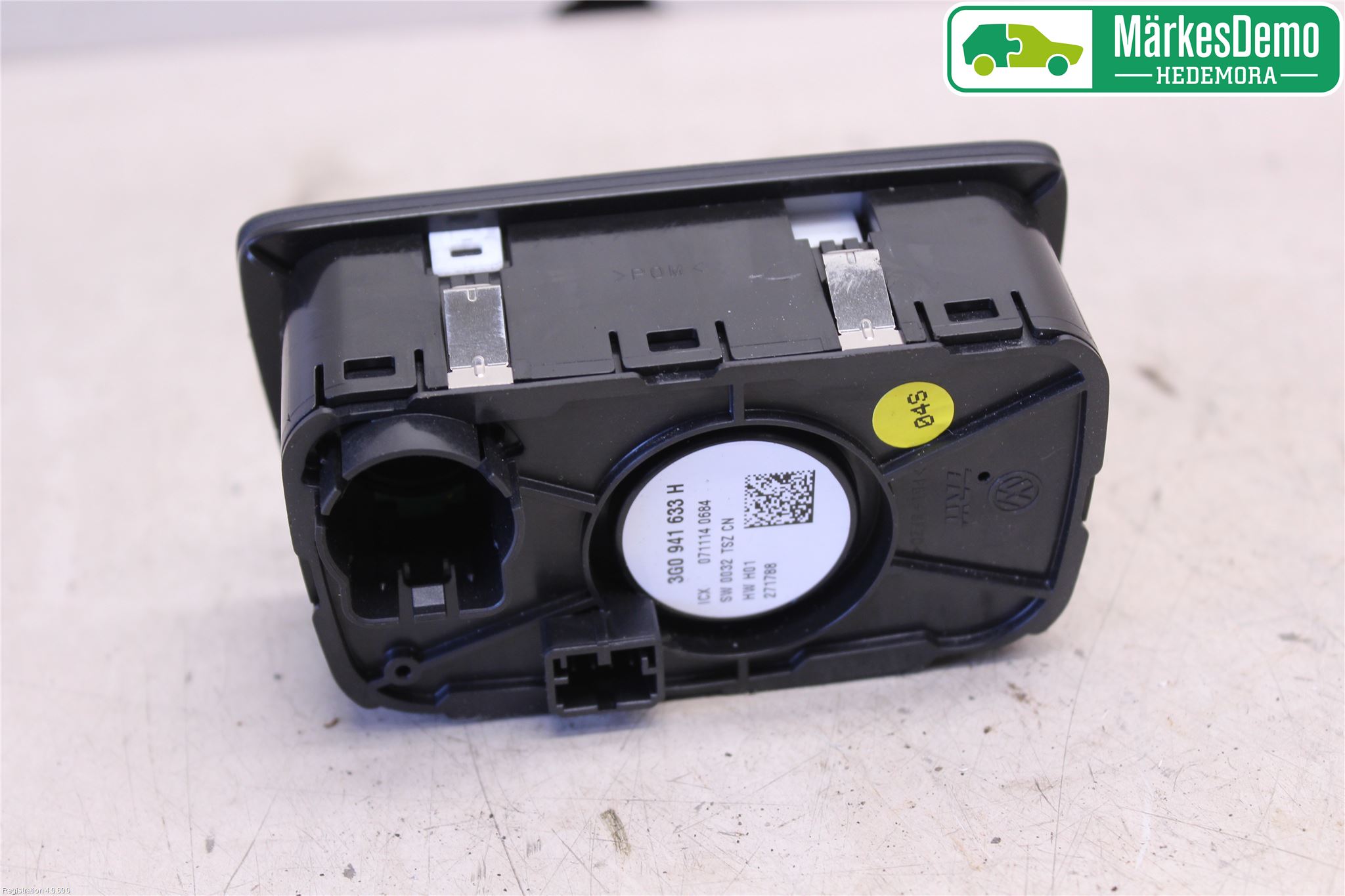 Volkswagen VW PASSAT 15-19 Bryter Hovedlys