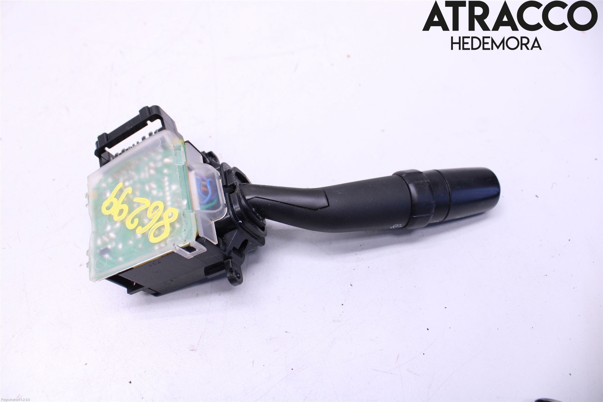 Toyota LANDCRUISER J120 02-09 Bryter Ratt Visker - Spyler