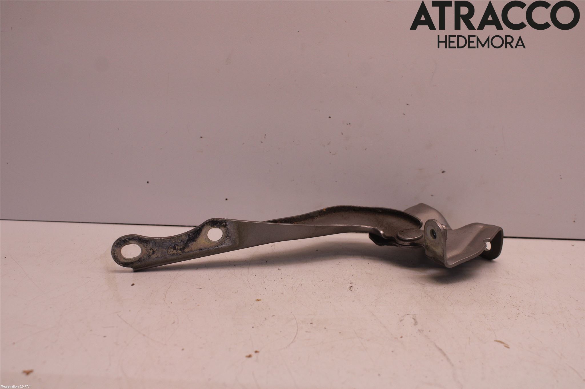Toyota AVENSIS 16-18 Panser Hengsel - Hengsler