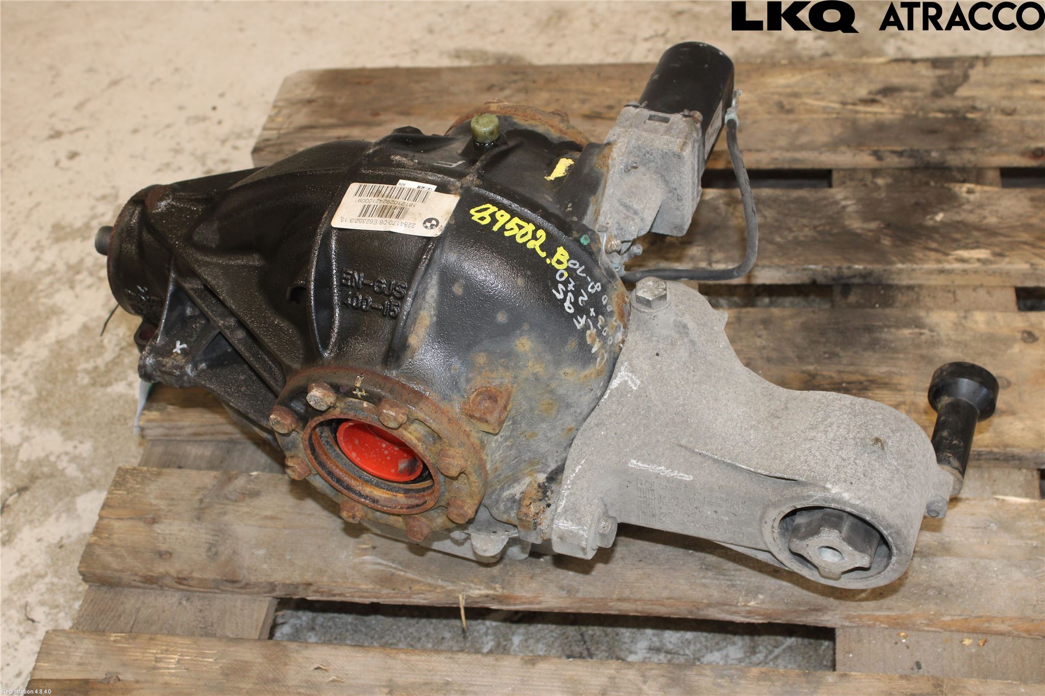 BMW 5 F10/F11/F18 09-17 Bakaksel Kardang Bak -Diff
