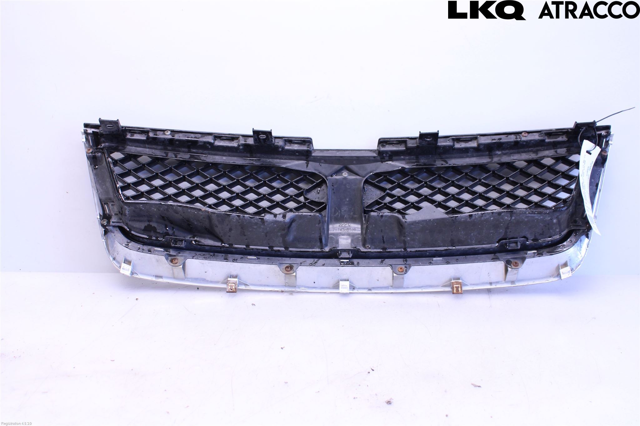 Suzuki GRAND VITARA II 06-14 Grill Komplett