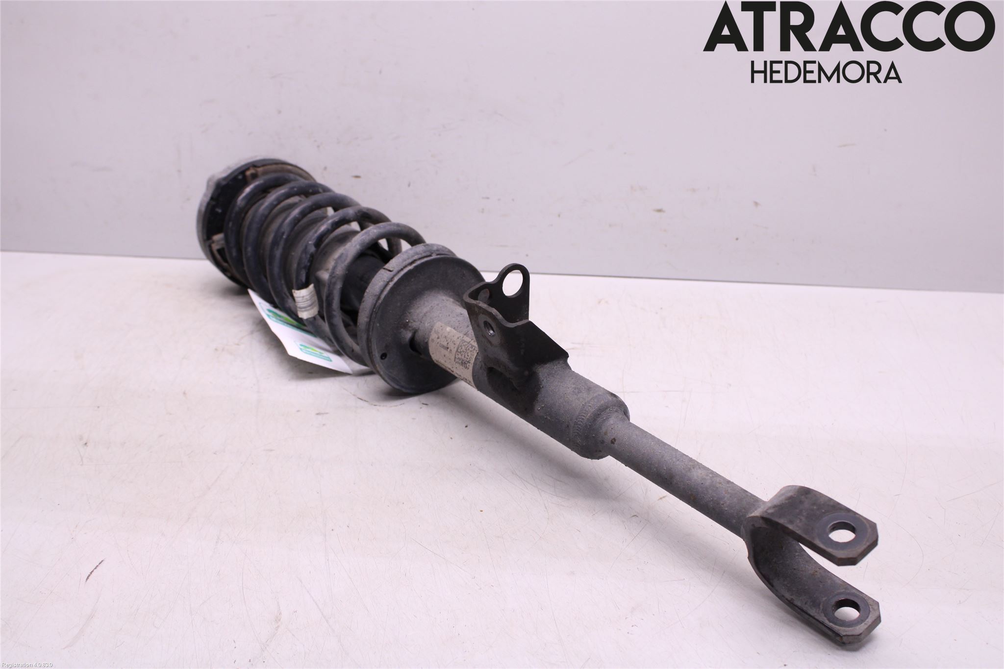 BMW 5 G30/G31/F90 17-23 Fjærbein Foran Venstre