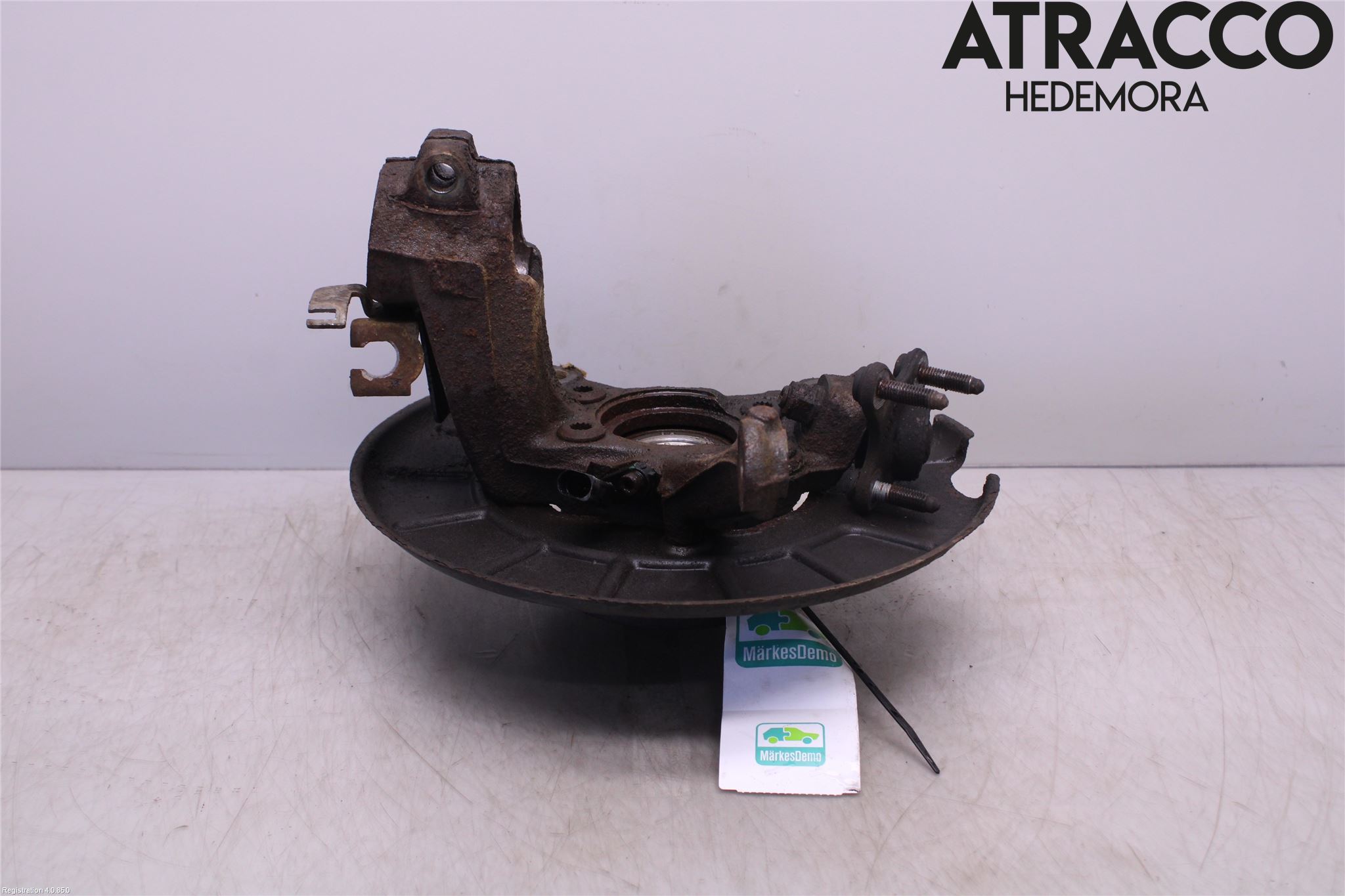 Volkswagen VW SCIROCCO 09-17 Spindel Vf