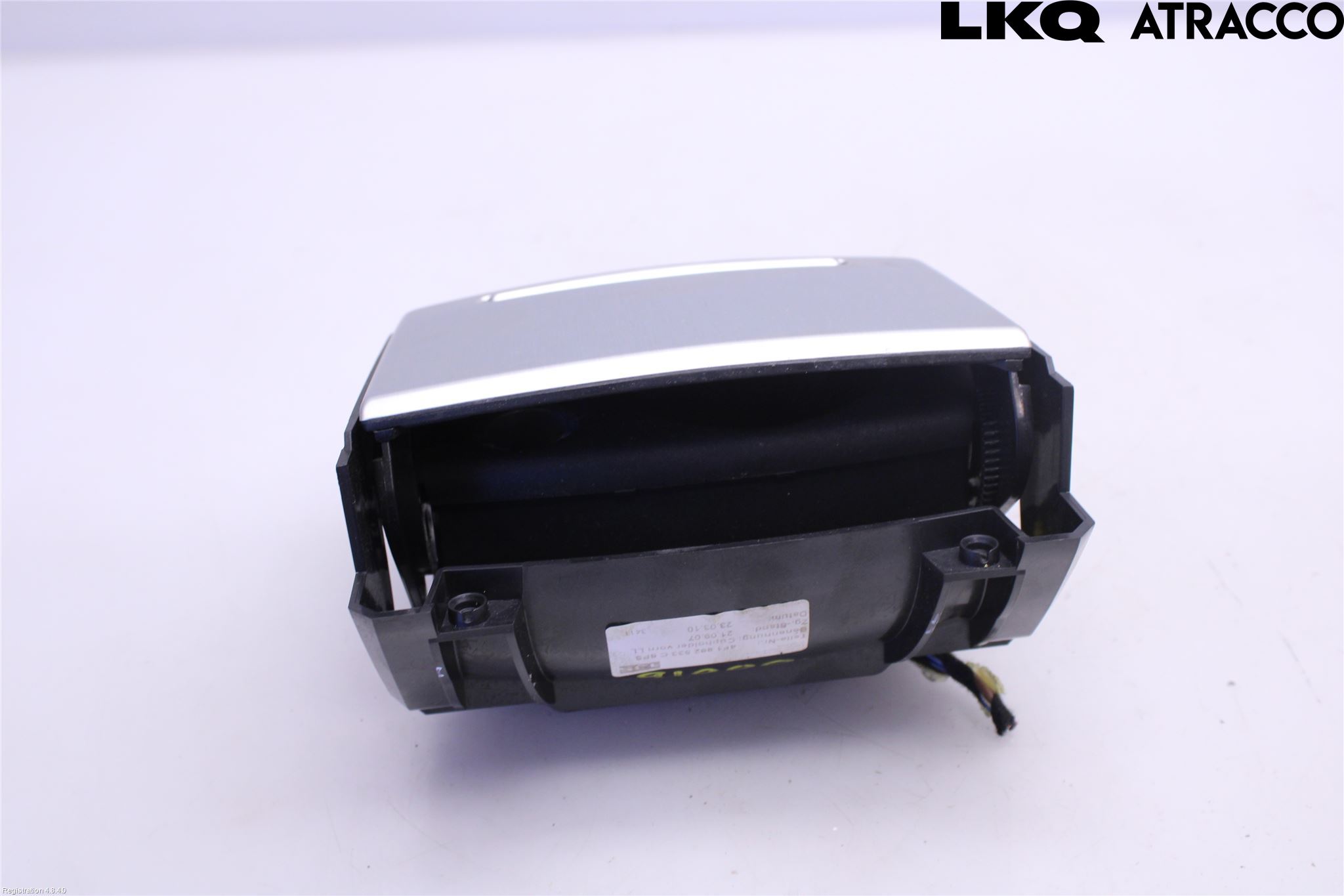 Audi A6/S6     05-11 Innr Koppholder