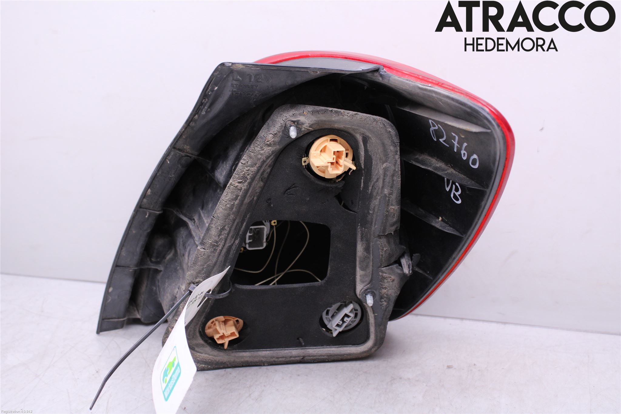 Toyota COROLLA VERSO 02-04 Baklykt Venstre