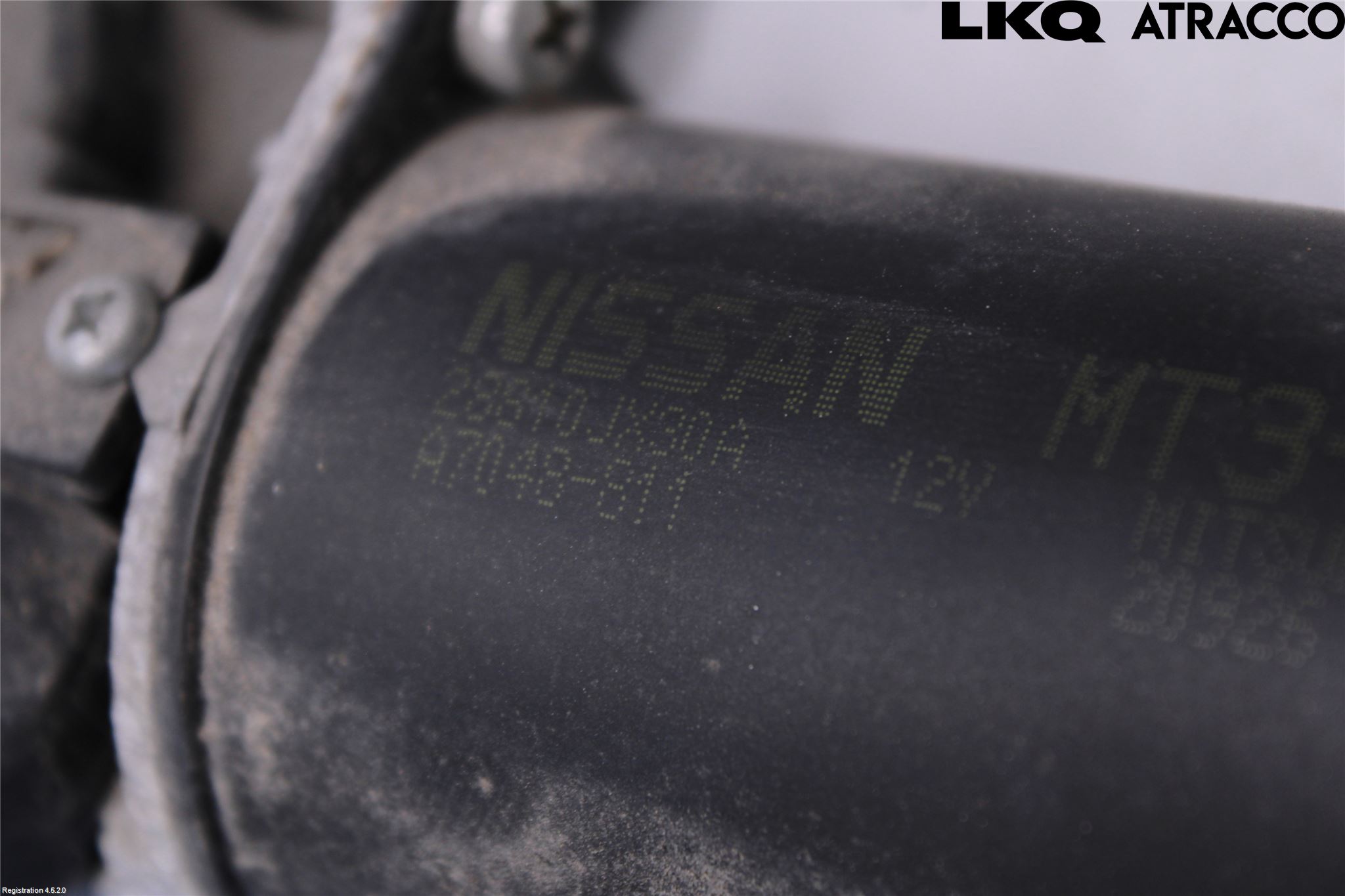 Nissan NV200/NV200 COMBI Viskermotor Frontrute