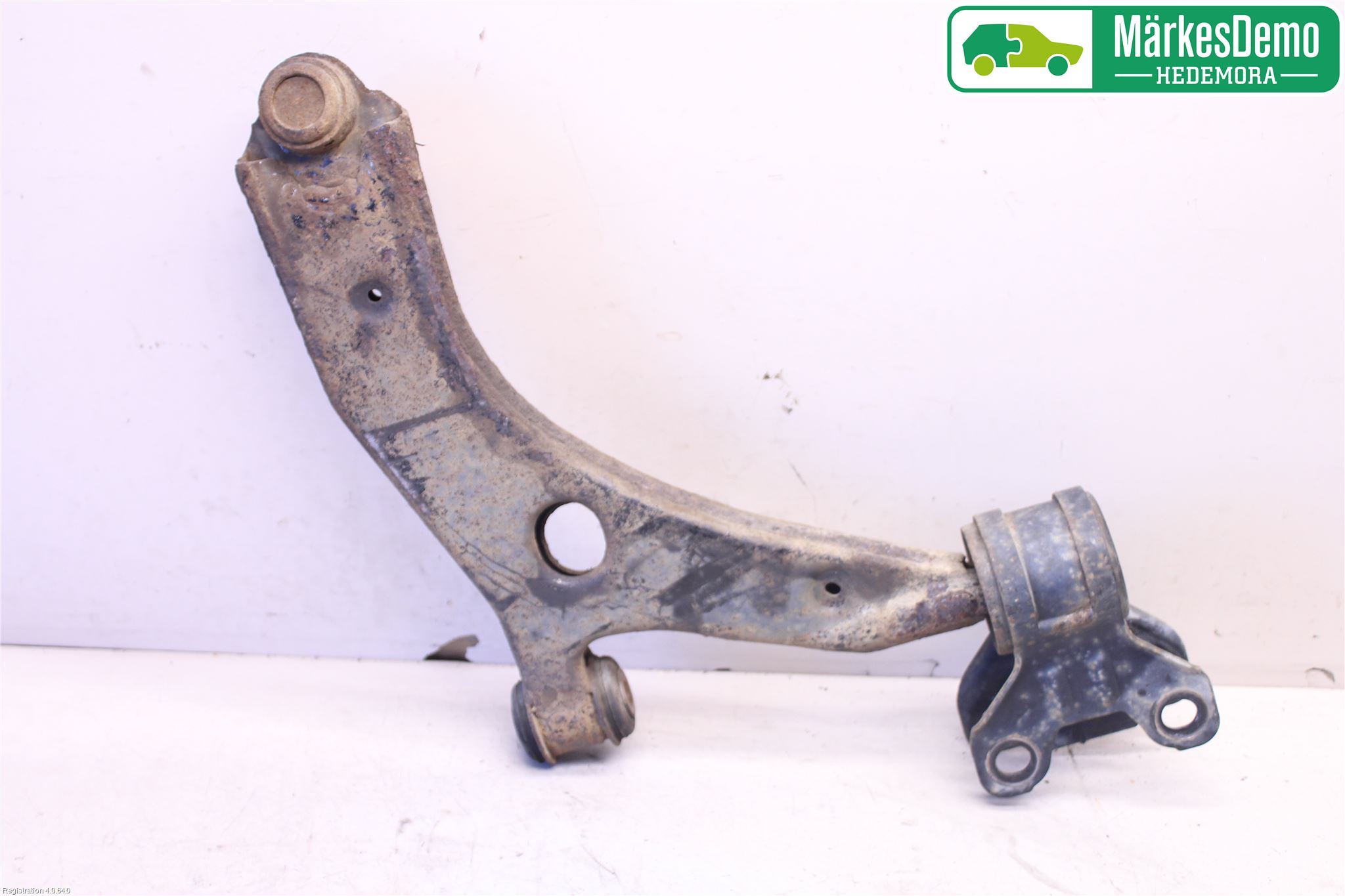 Mazda 3 II 09-13 Bærearm Foran Venstre Nedre