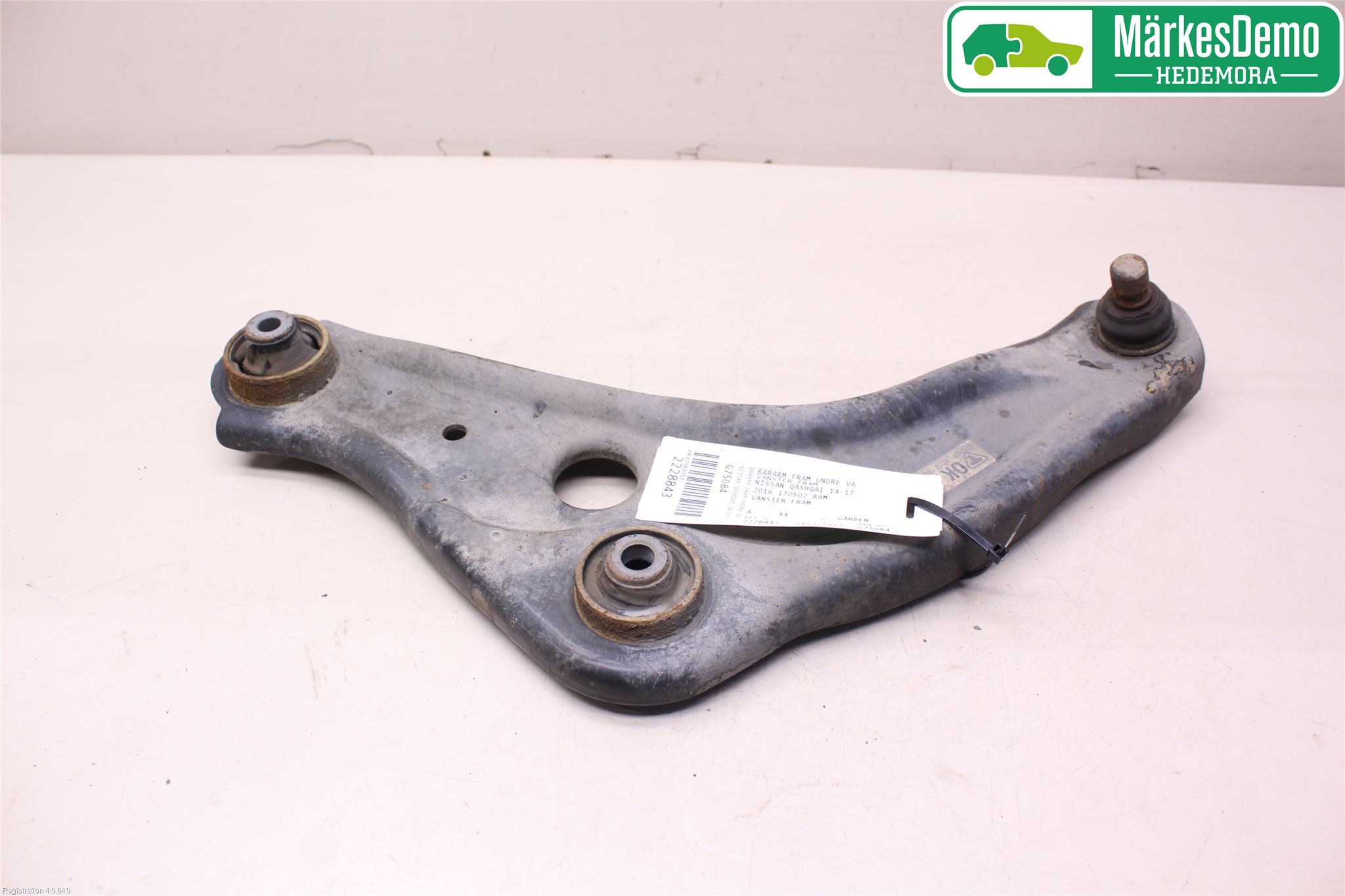 Nissan QASHQAI 14-17 Bærearm Foran Venstre Nedre
