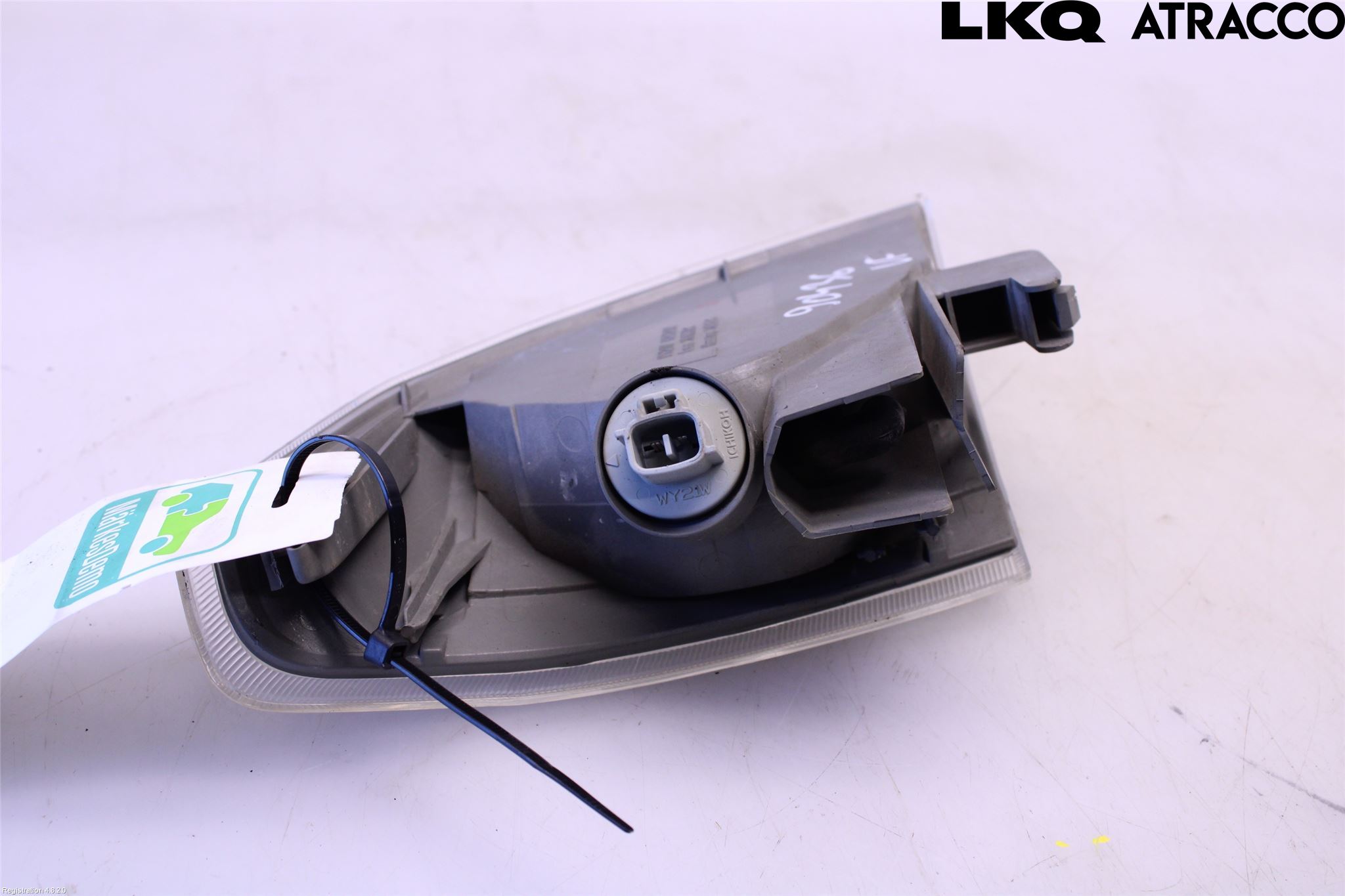 Nissan X-TRAIL     01-07 Blinklykt Foran Venstre