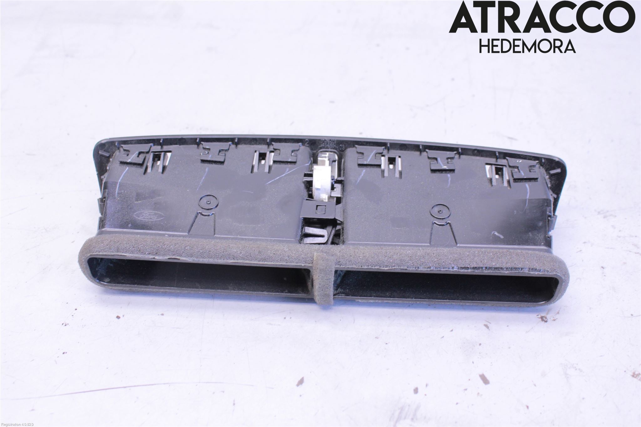 Ford KUGA 13-16 Dashbord Kanal - Dyse