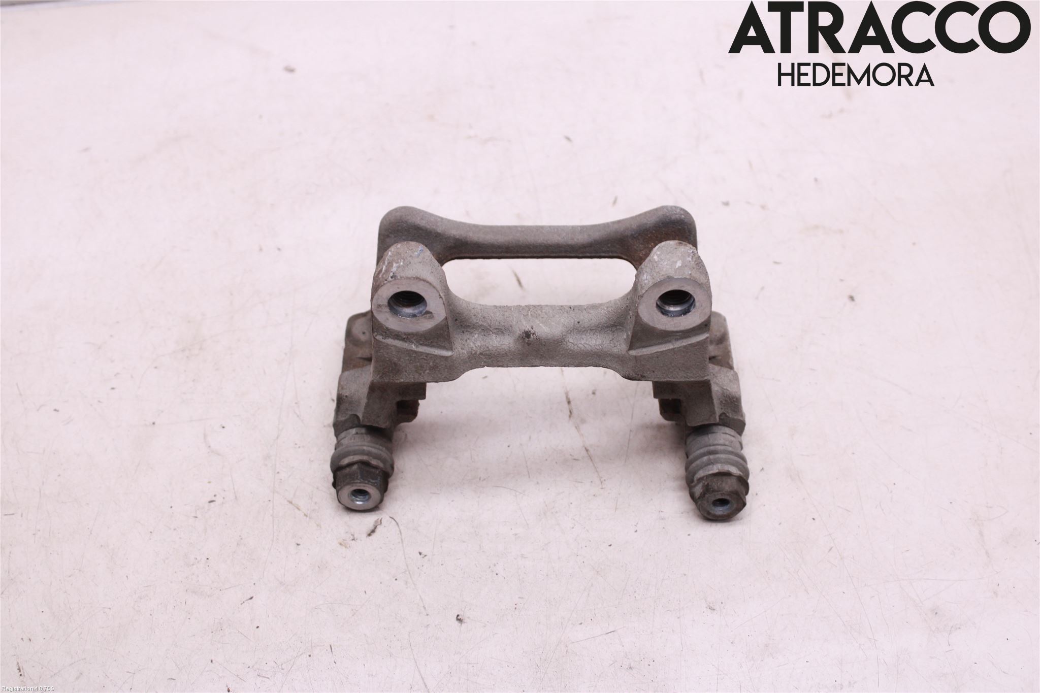 Audi Q3 8U 12-18 Bremsecaliper Feste Holder
