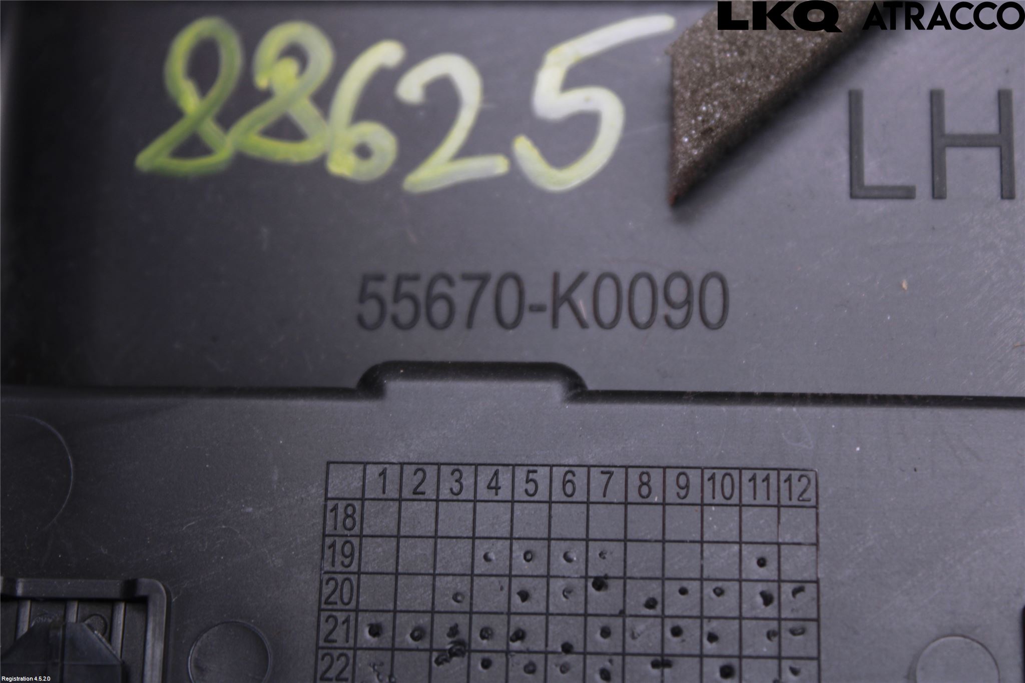 Toyota YARIS CROSS XP21 21- Dashbord Kanal - Dyse