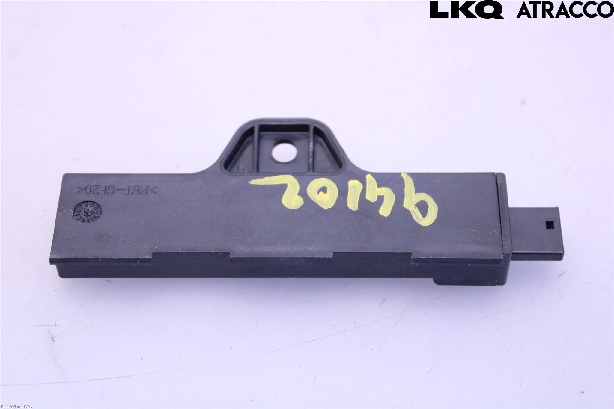 BMW i3 I01 13-22 Stereo Antenneforsterker