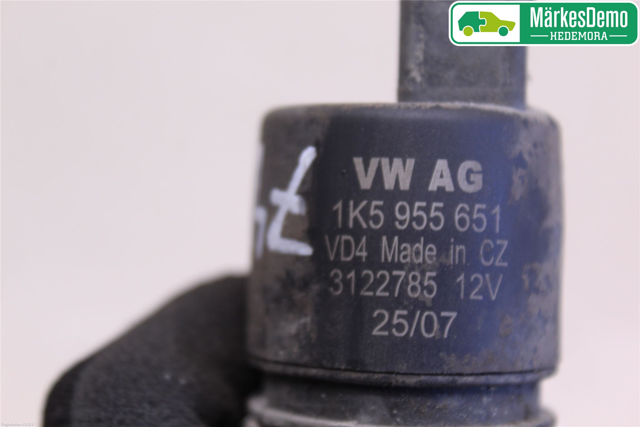 Volkswagen VW TRANSP/CARAVELLE (T5) 04-15 Spylerpumpe Frontrute