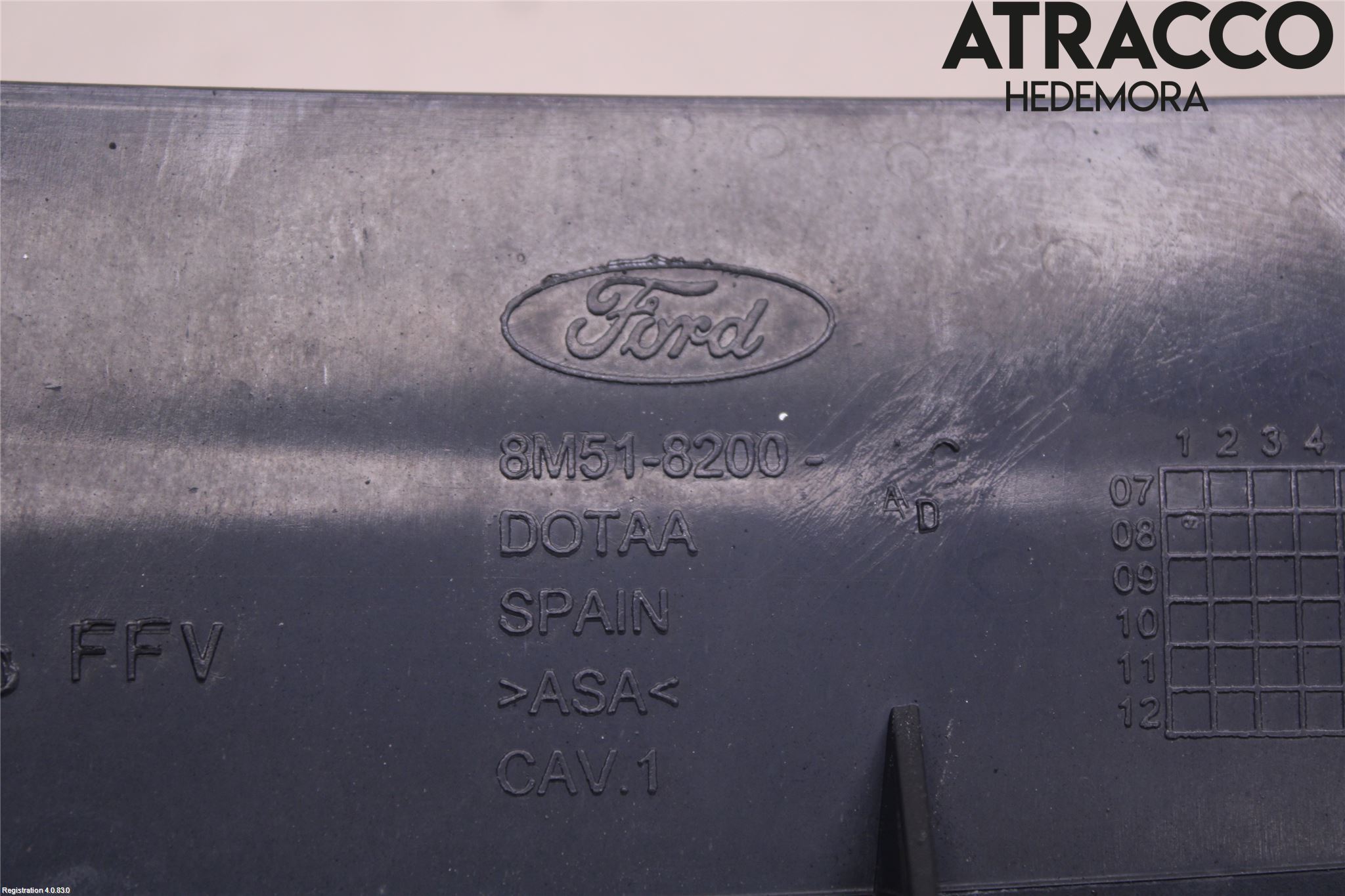 Ford FOCUS 08-11 Grill Komplett