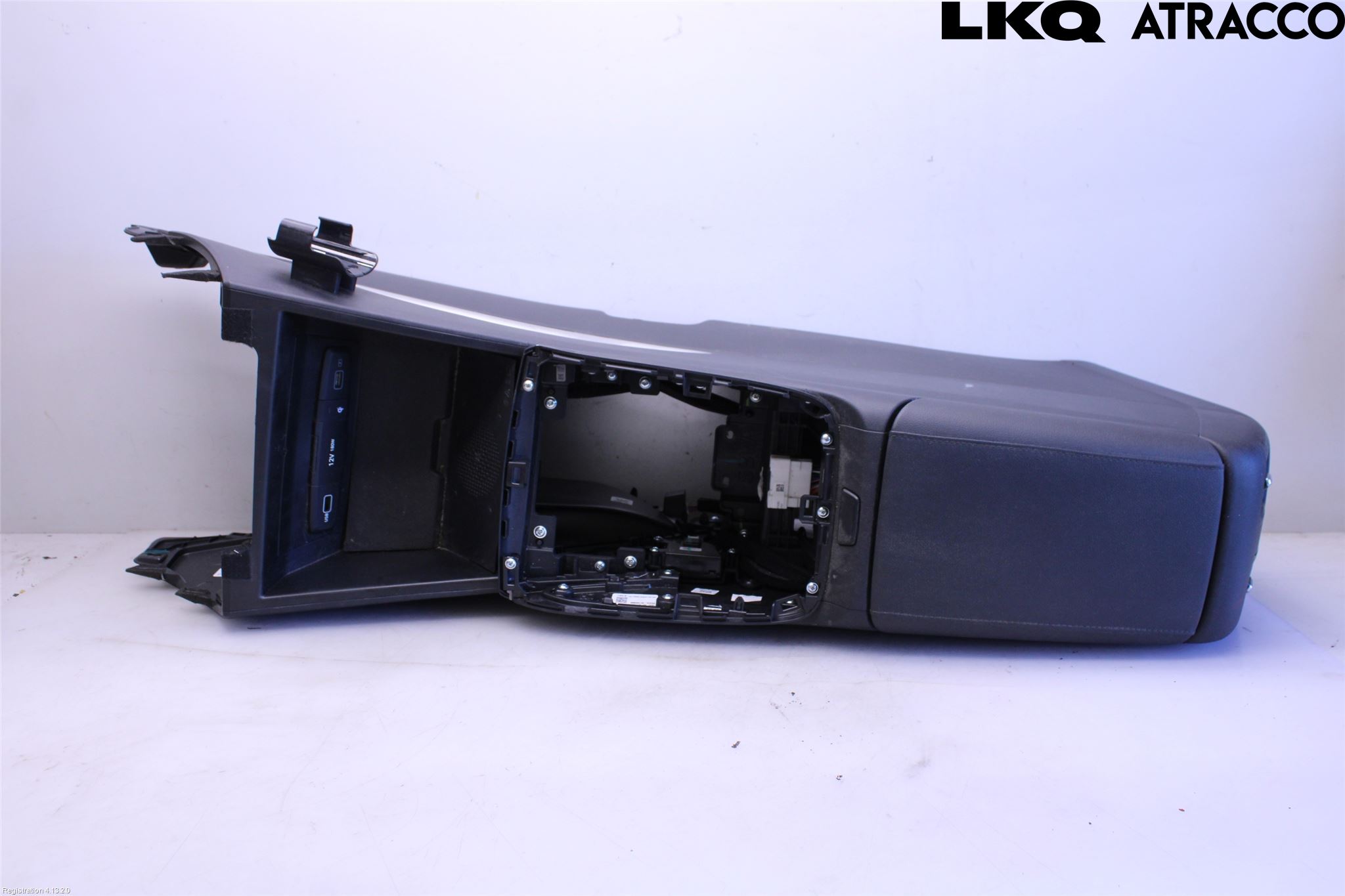 Hyundai TUCSON 05- Innr Konsoll-Lomme