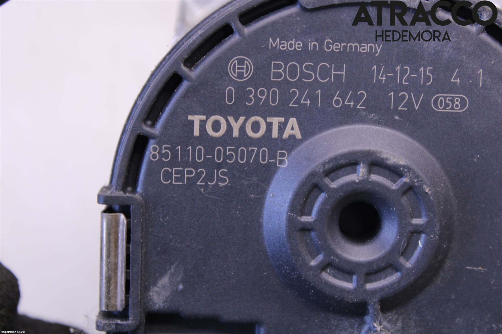 Toyota AVENSIS 09-15 Viskermotor Frontrute