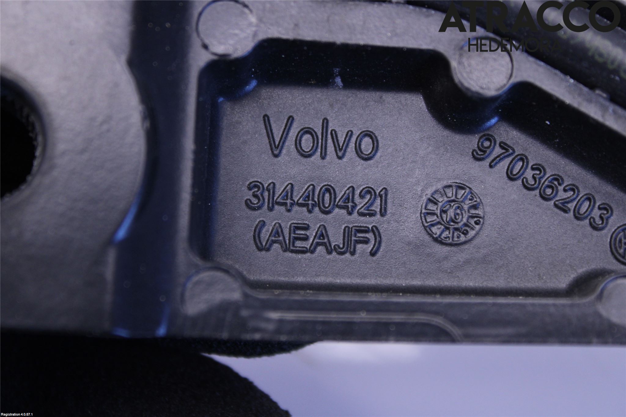 Volvo V90 17->> Viskerarm-Armer Frontrute