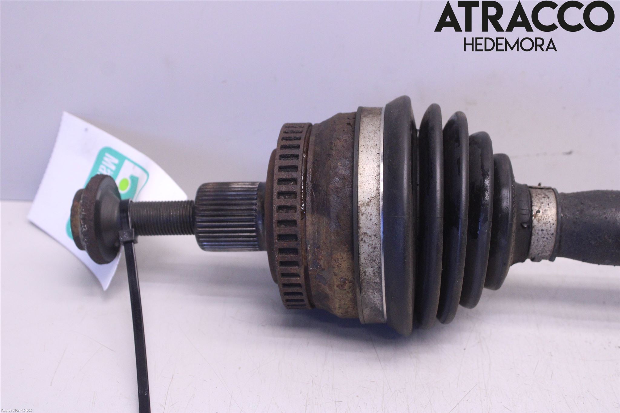 Audi A4/S4 01-05 Drivaksel Foran Kompl Venstre