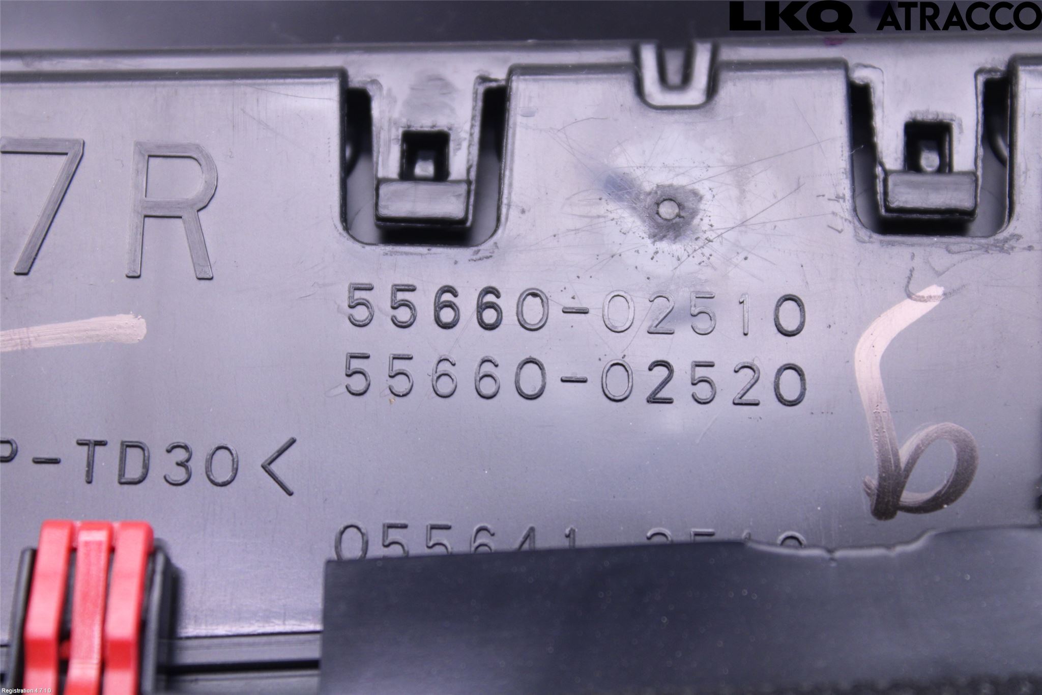 Toyota COROLLA 19- Dashbord Kanal - Dyse