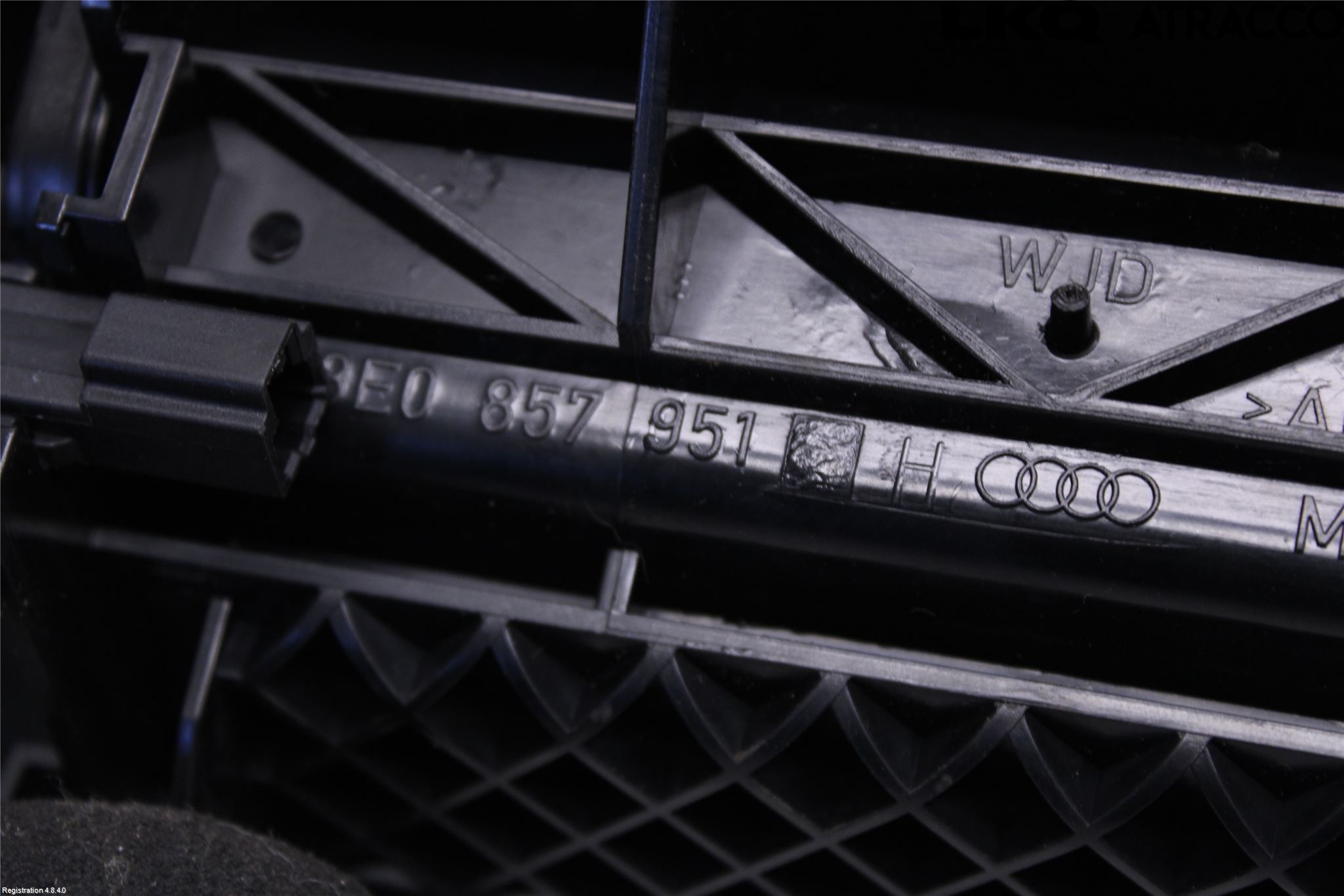 Audi A4/S4 05-07 Innr Askebeger