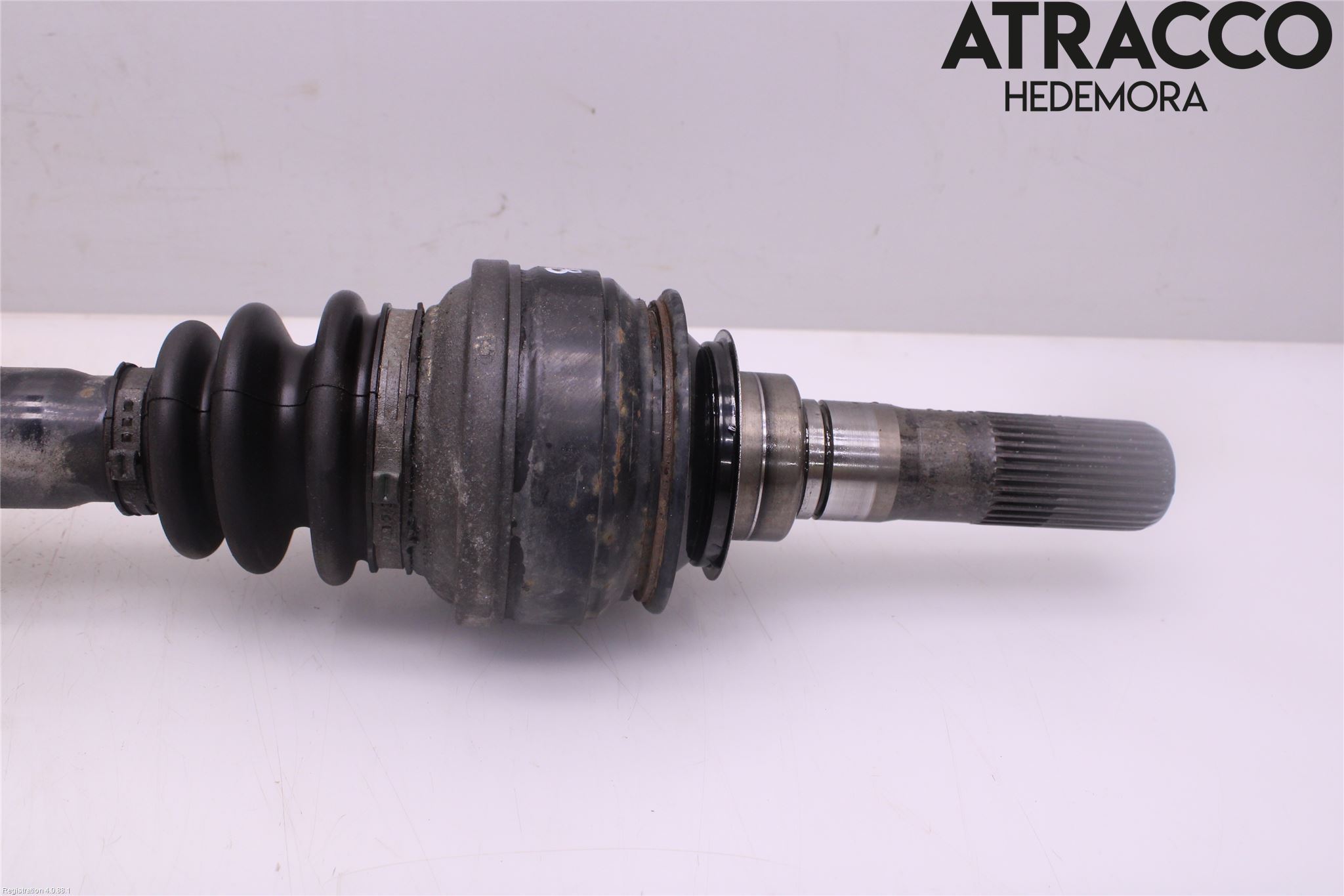 BMW 4 F32/F33/F82/F83 13-20 Drivaksel Bak Kompl Høyre