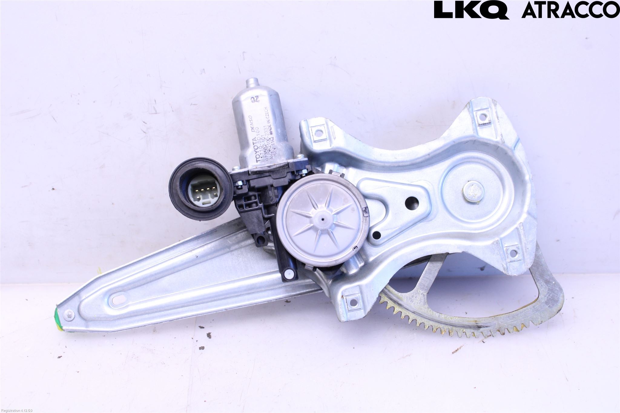 Toyota YARIS XP130 12-14 Vindusheis El Komp