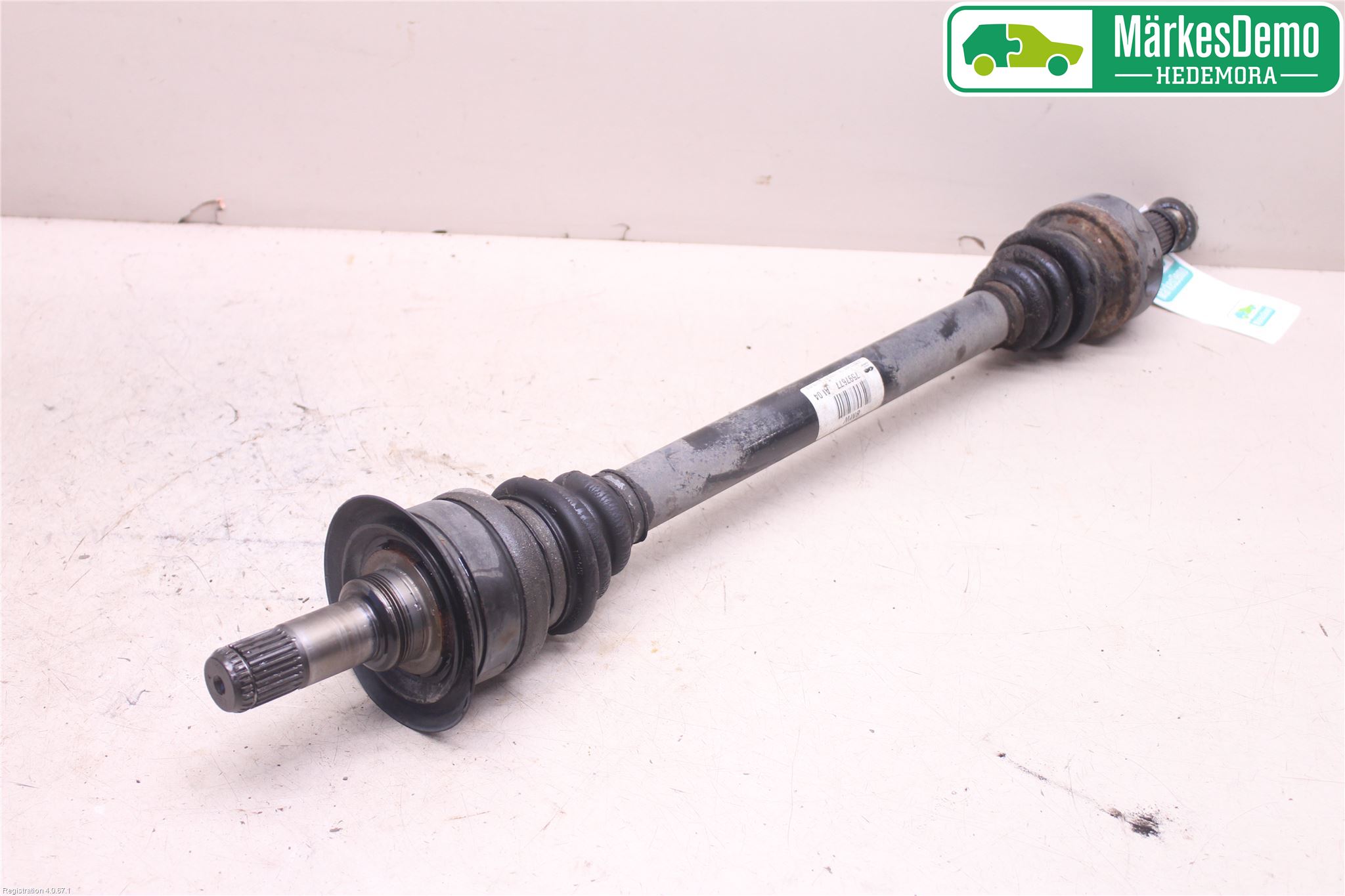 BMW 1 F20/F21 11-19 Drivaksel Bak Kompl Venstre