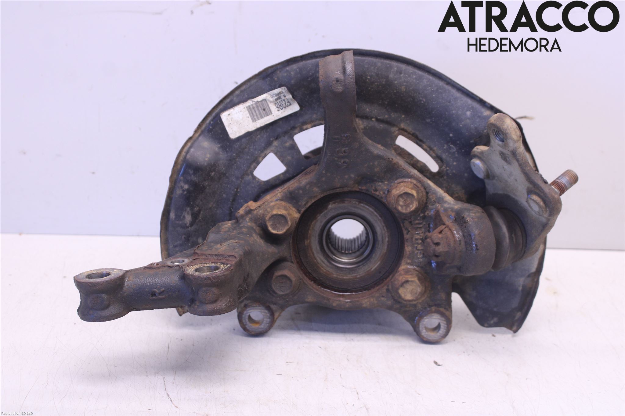 Toyota AVENSIS 09-15 Spindel Hf