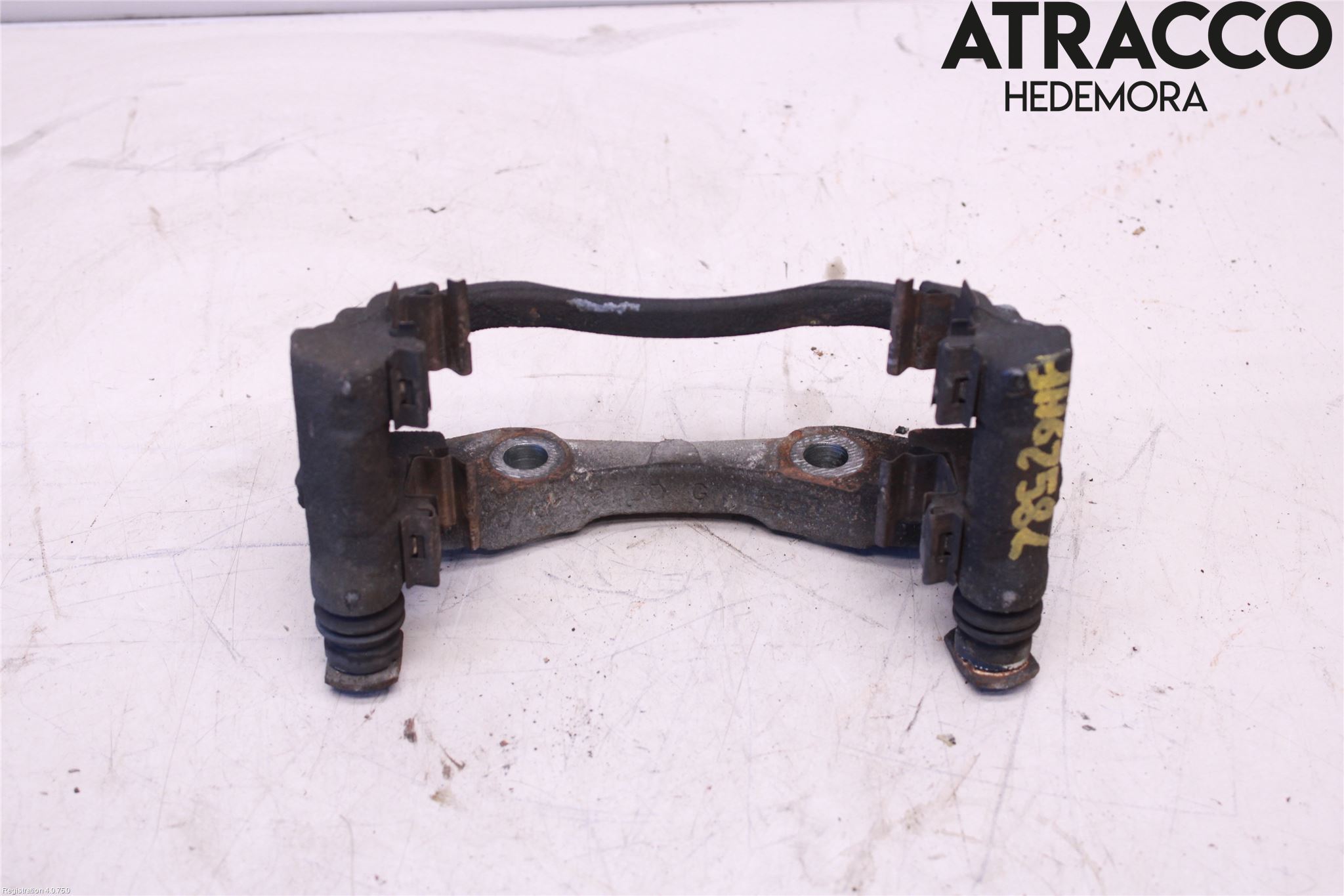 Peugeot 307     05-08 Bremsecaliper Feste Holder