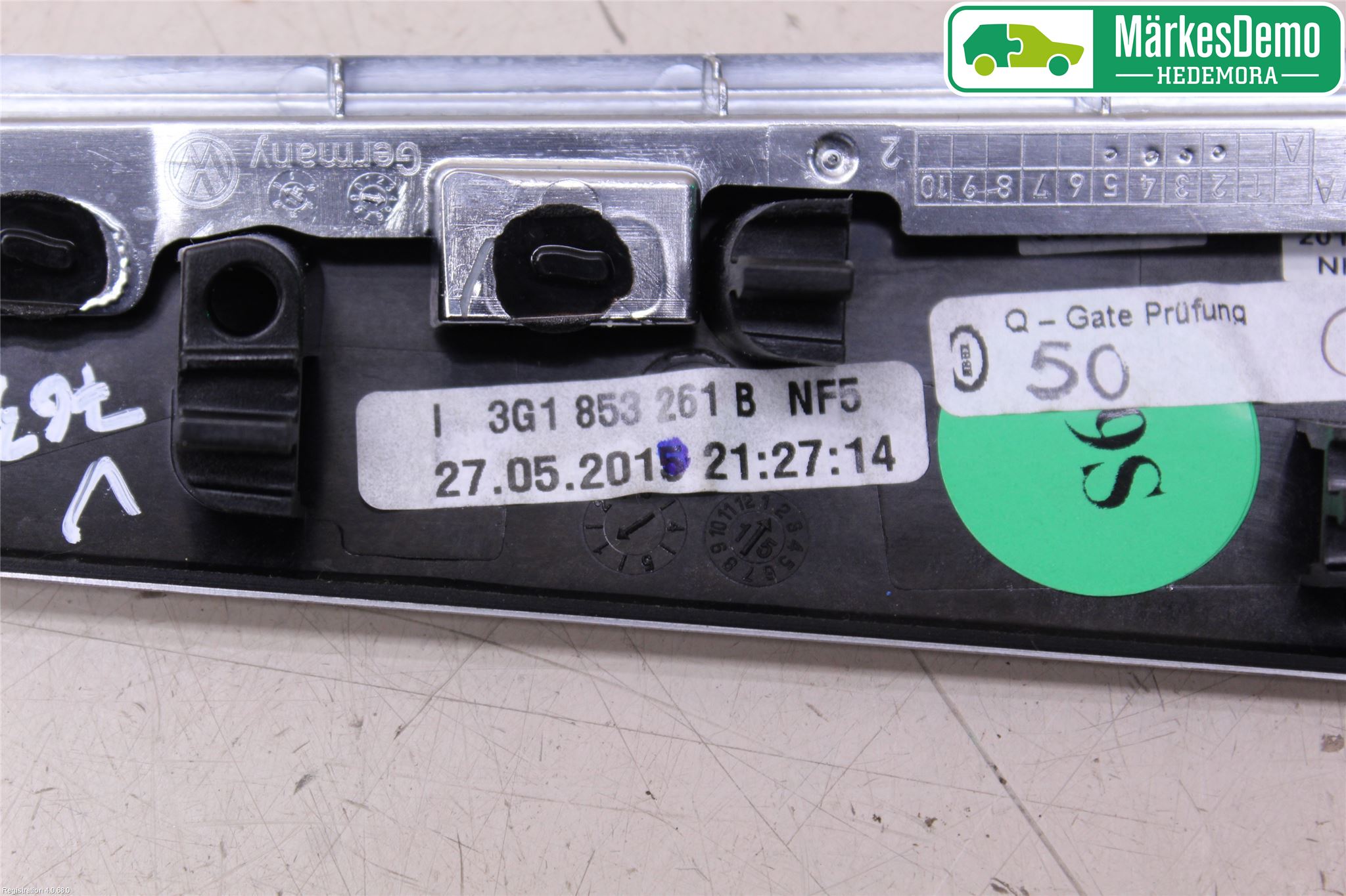 Volkswagen VW PASSAT 15-19 Innr Dekor Instrbord