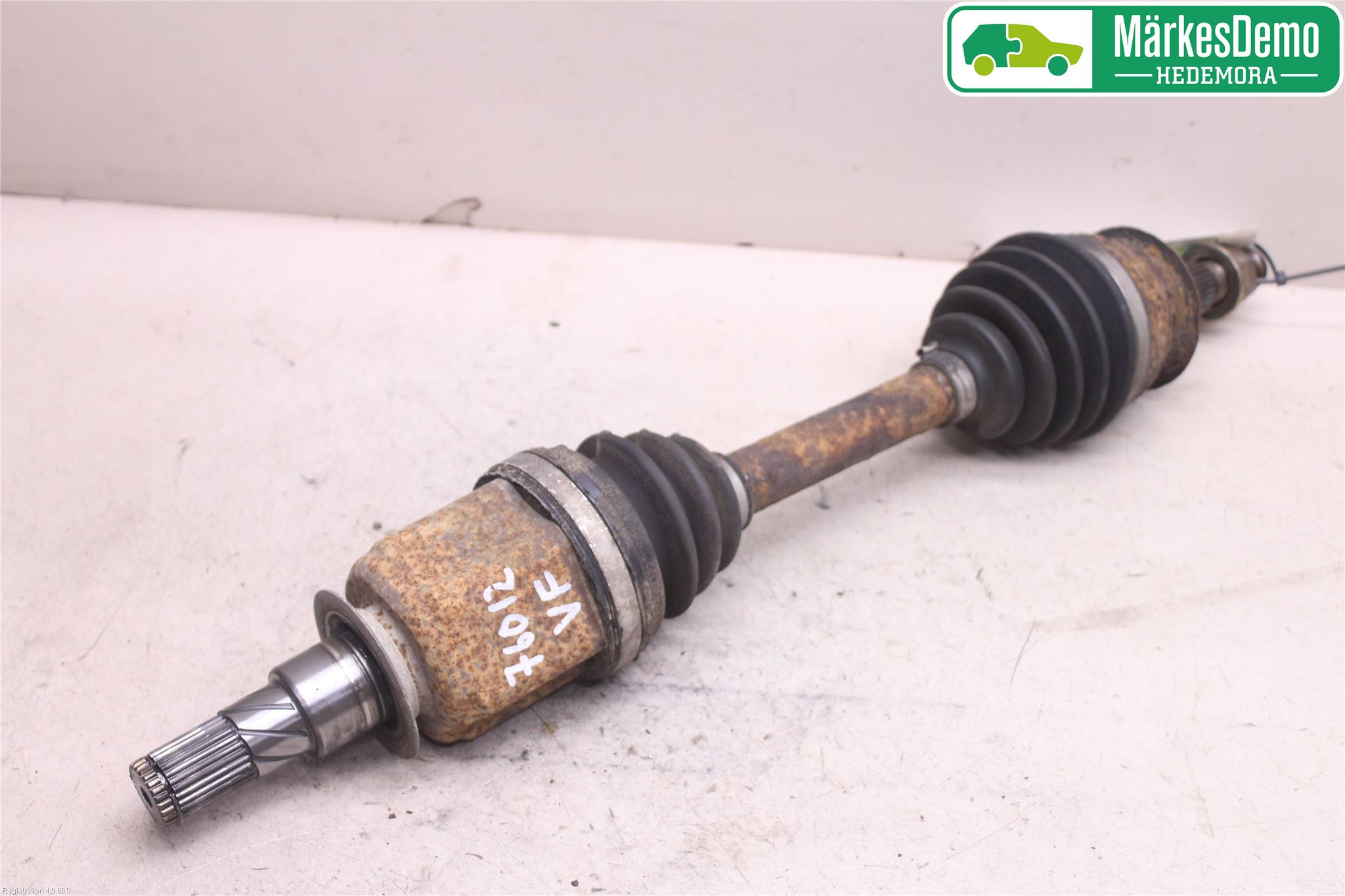 Nissan PATHFINDER R51 05-12 Drivaksel Foran Kompl Venstre