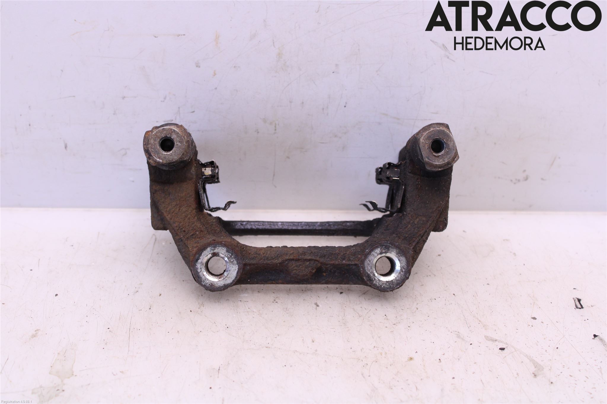 Toyota AVENSIS 16-18 Bremsecaliper Feste Holder