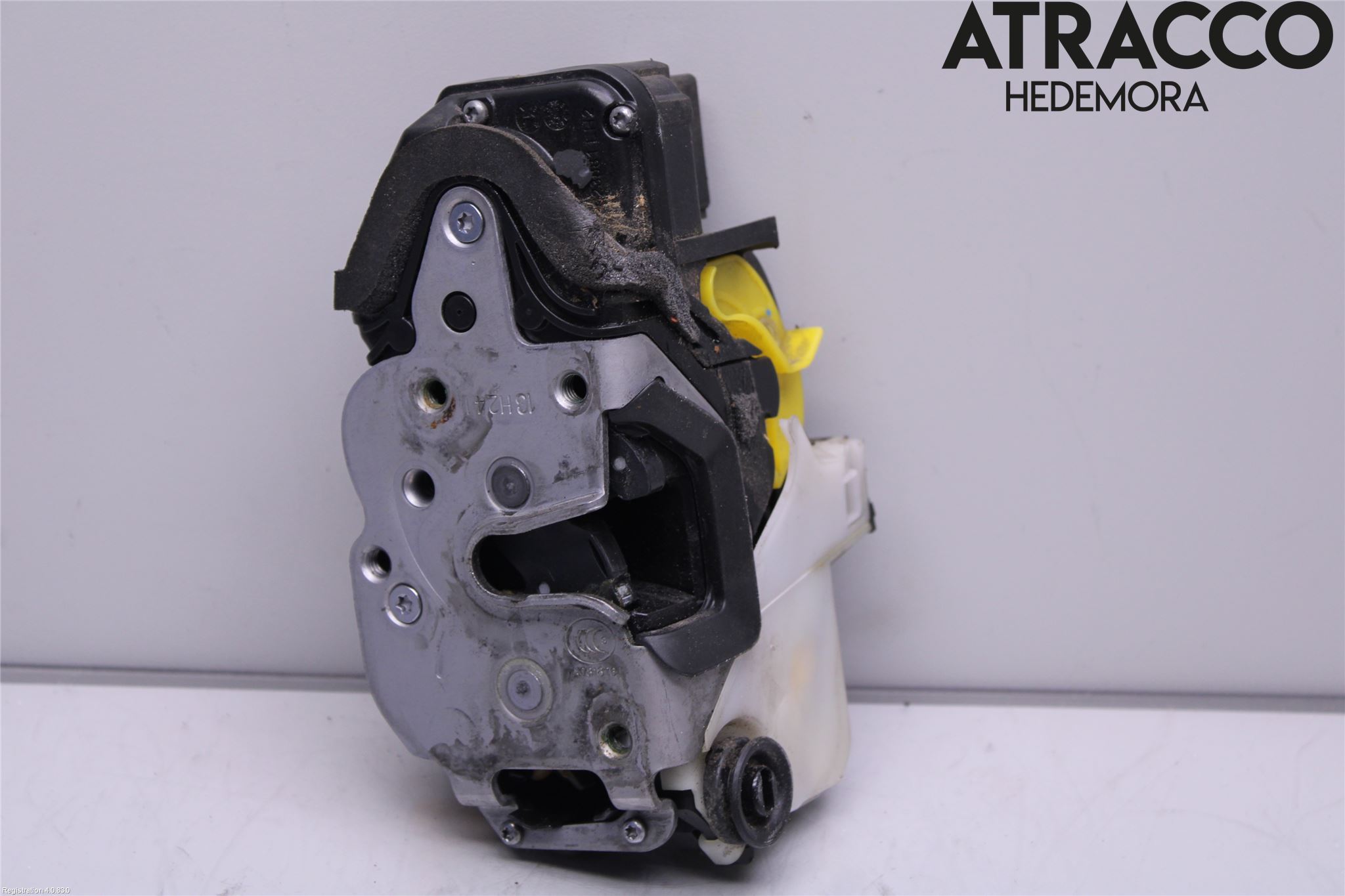 Opel ASTRA J 10-15 Dørlås - Låsekasse