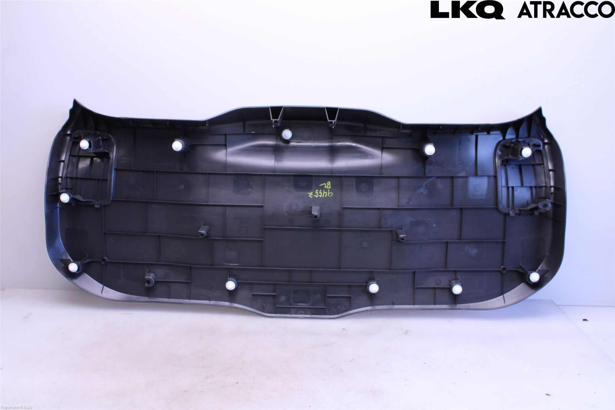 Toyota YARIS CROSS XP21 21- Innr Bakluketrekk