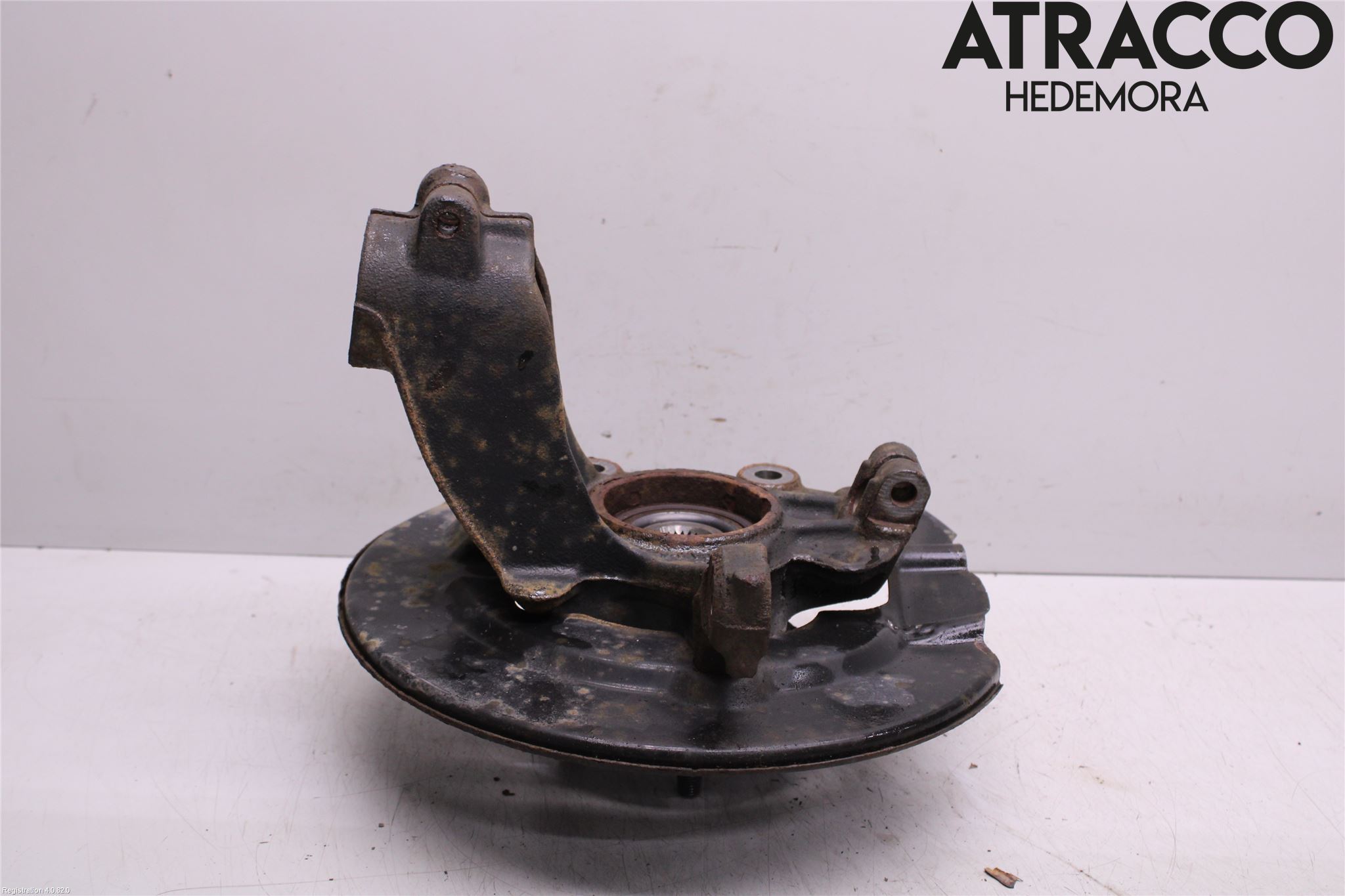 Ford FOCUS 11-14 Spindel Vf