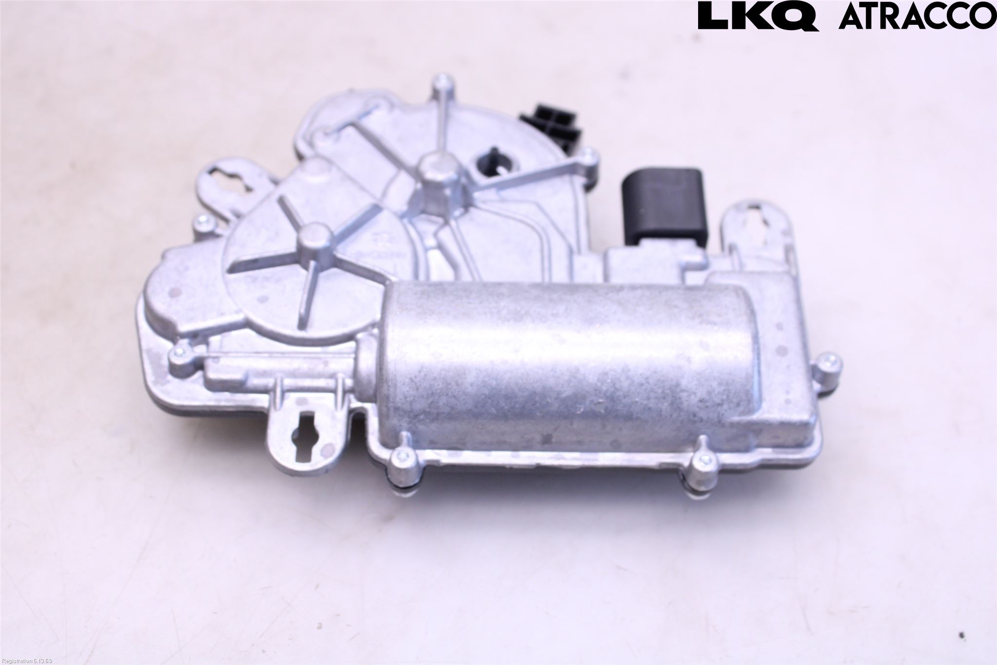 Volkswagen VW TIGUAN 16-24 Baklukeåpner Automatisk