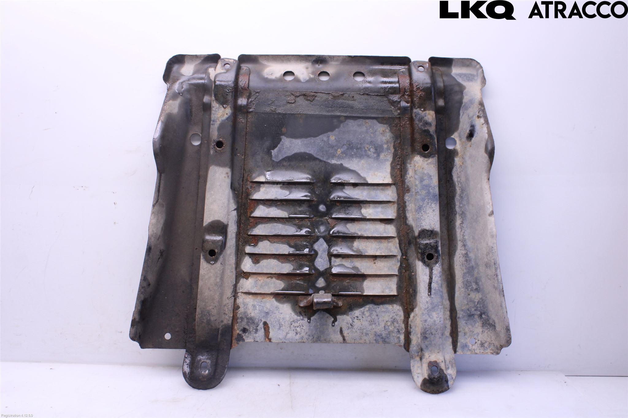 Toyota HILUX 97-04 Bunnplate U Motor-Gear-Dørk