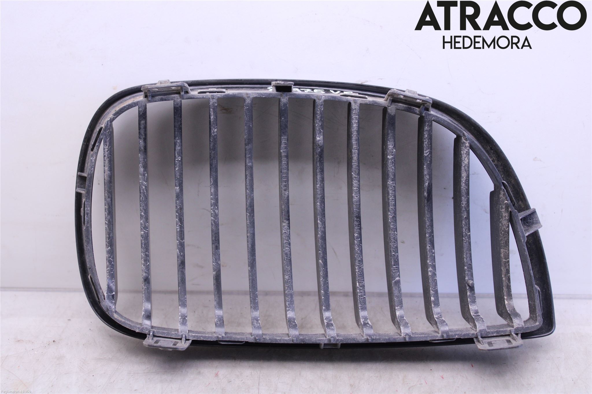 BMW 1 E87/81 5D/3D 03-11 Grilldel Venstre