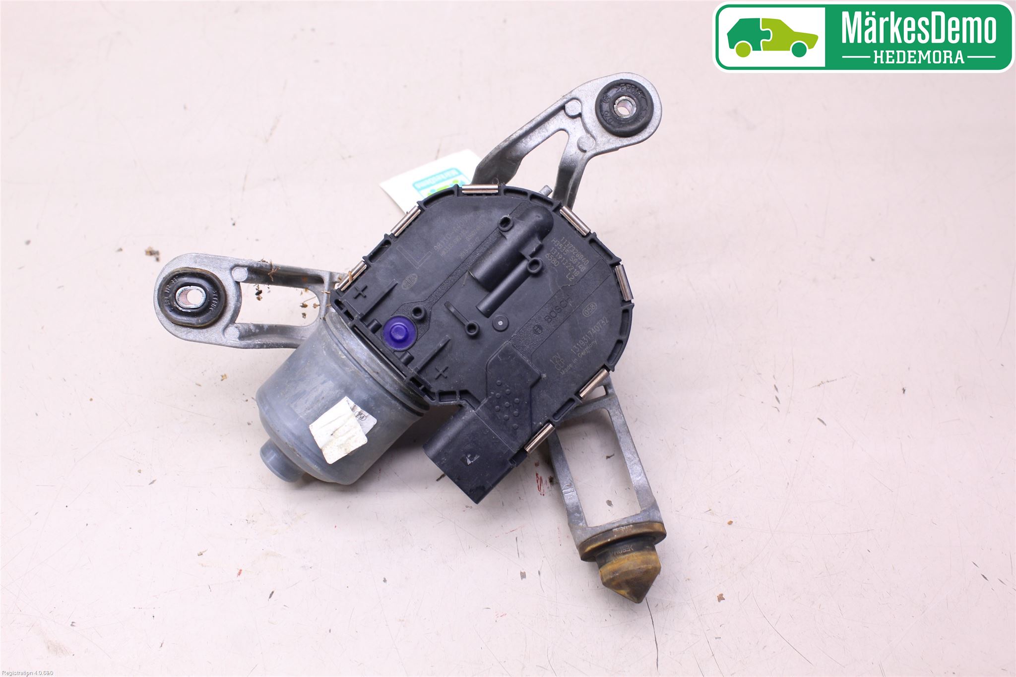 Kia CARENS III 13-19 Viskermotor Frontrute