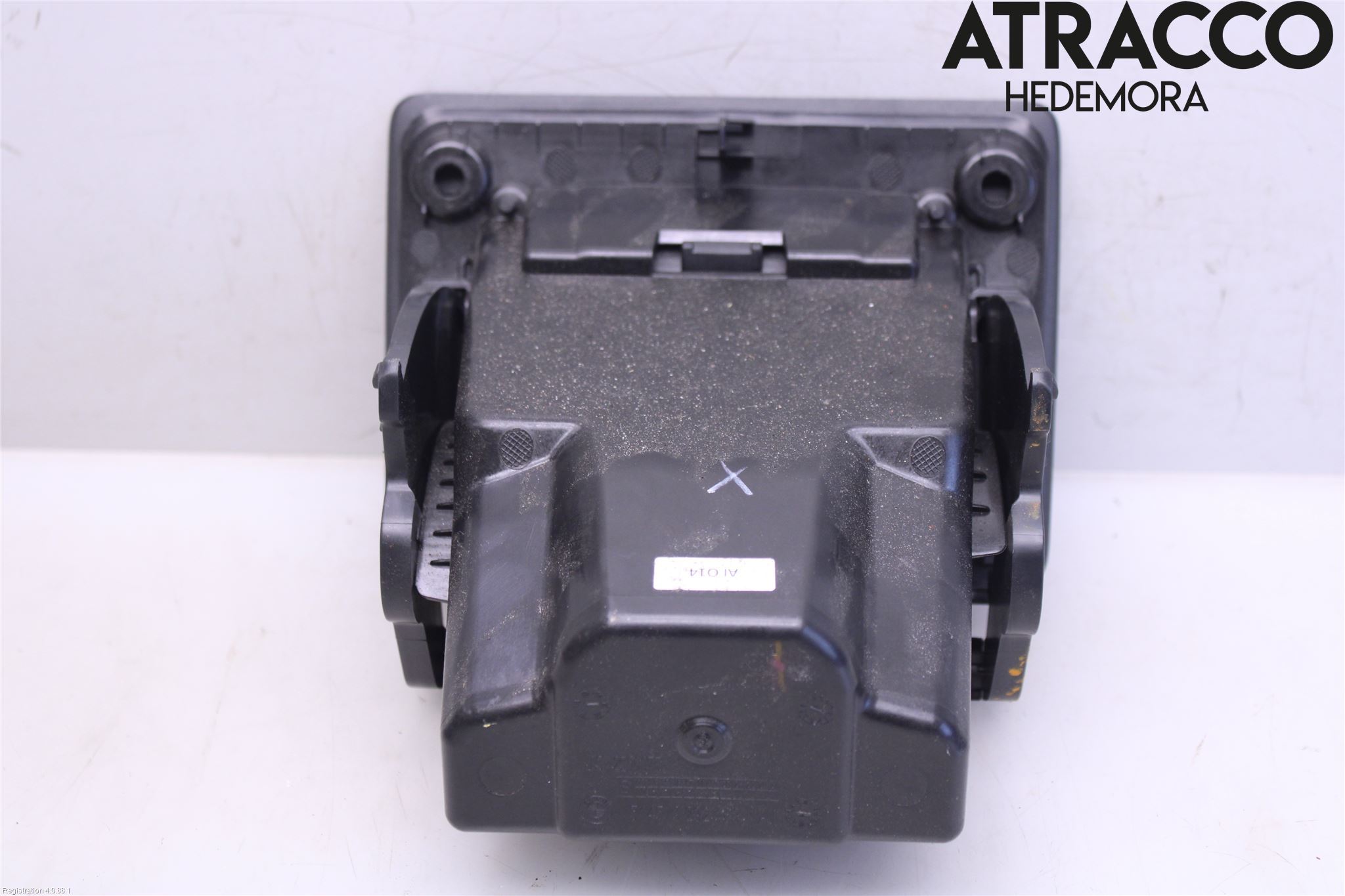 BMW X1 F48 15-22 Innr Oppbevaringsrom