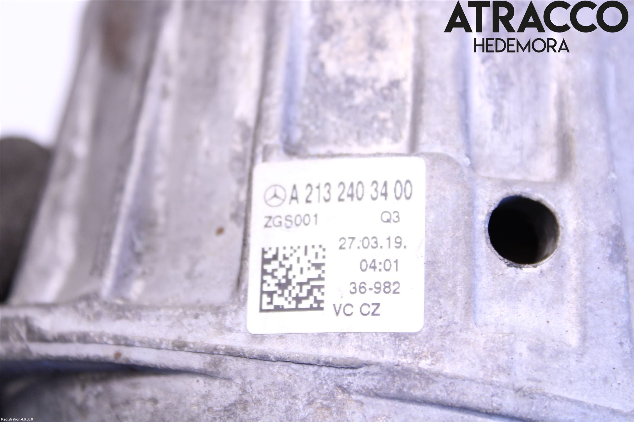 Mercedes-Benz MB E-KLASS (W213) 16-23 Motor Feste Gummi