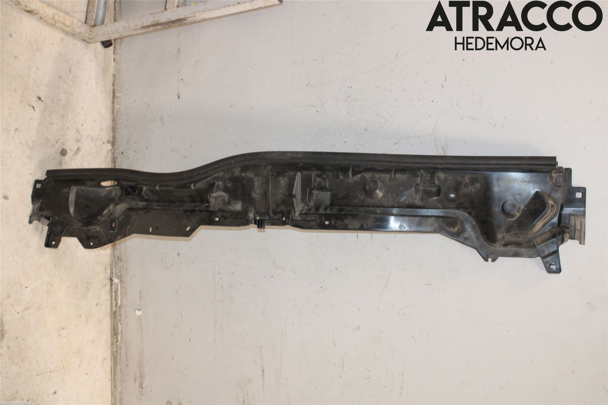 Peugeot 208/E-208 20- Visker Deksel-Grill-Under Frr