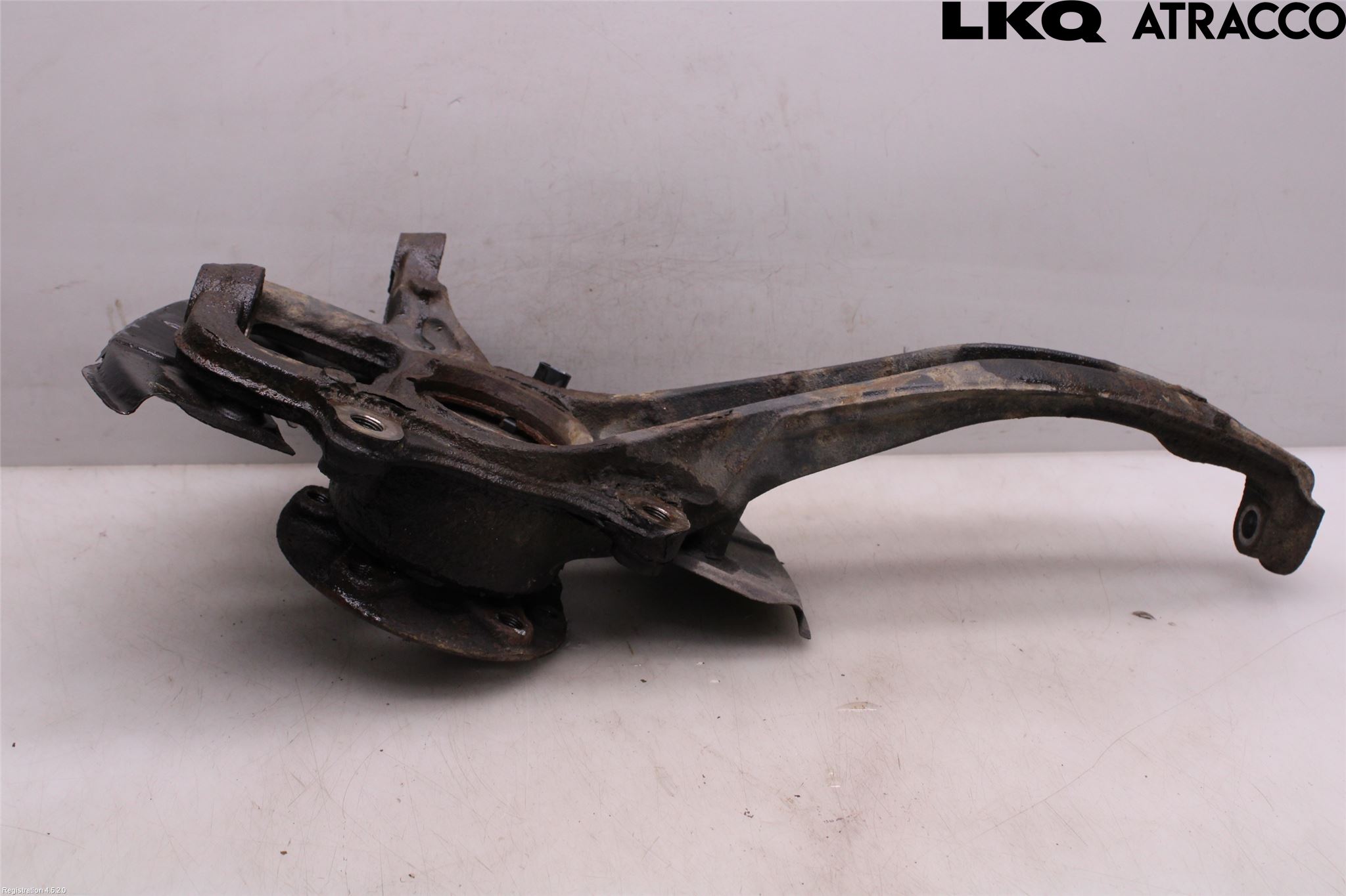 Volkswagen VW TOUAREG 7P 11-18 Spindel Vf