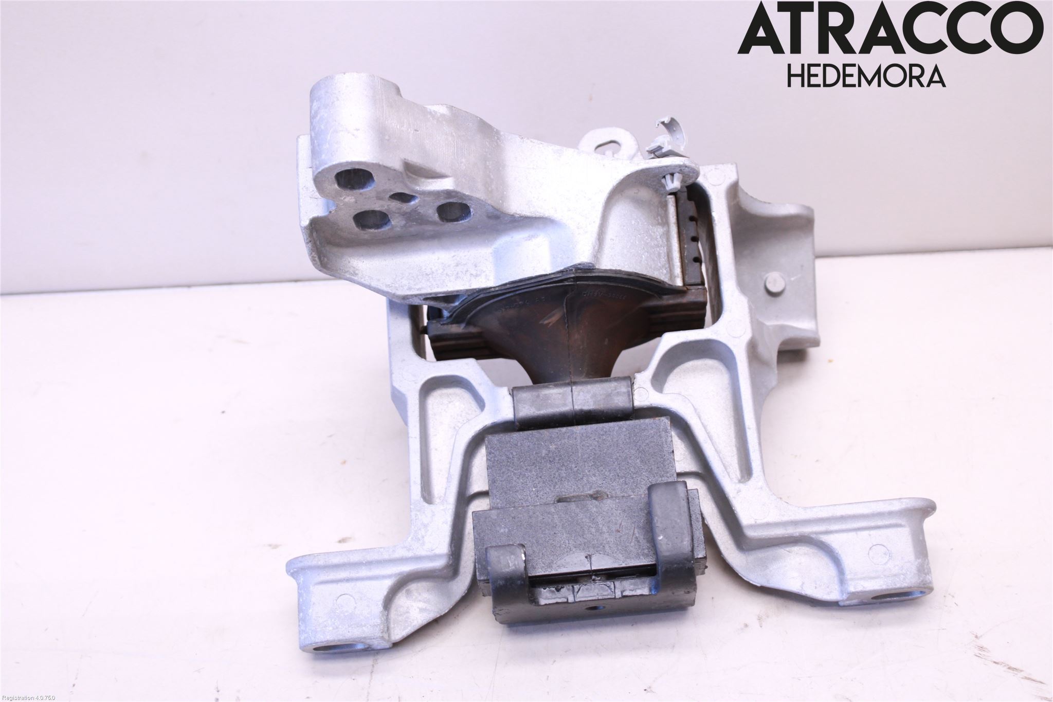 Mazda CX-3 Motor Feste Gummi